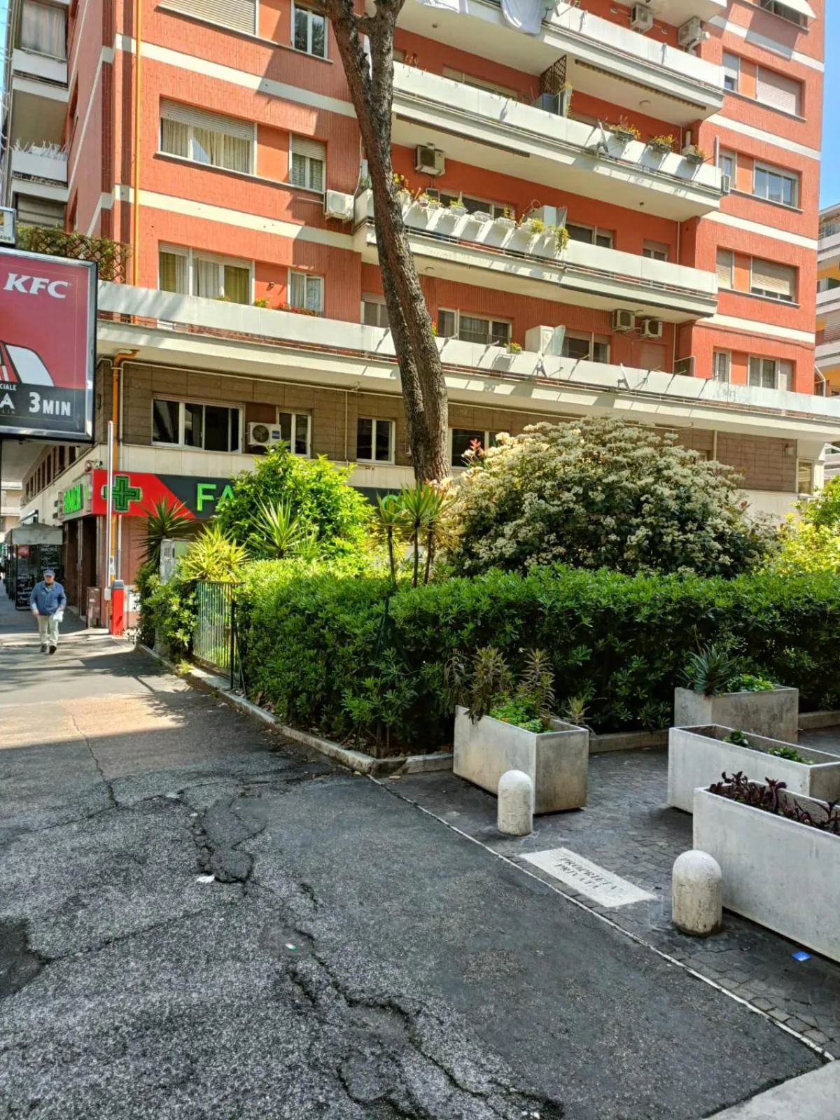 Street view in Vatican Break Home