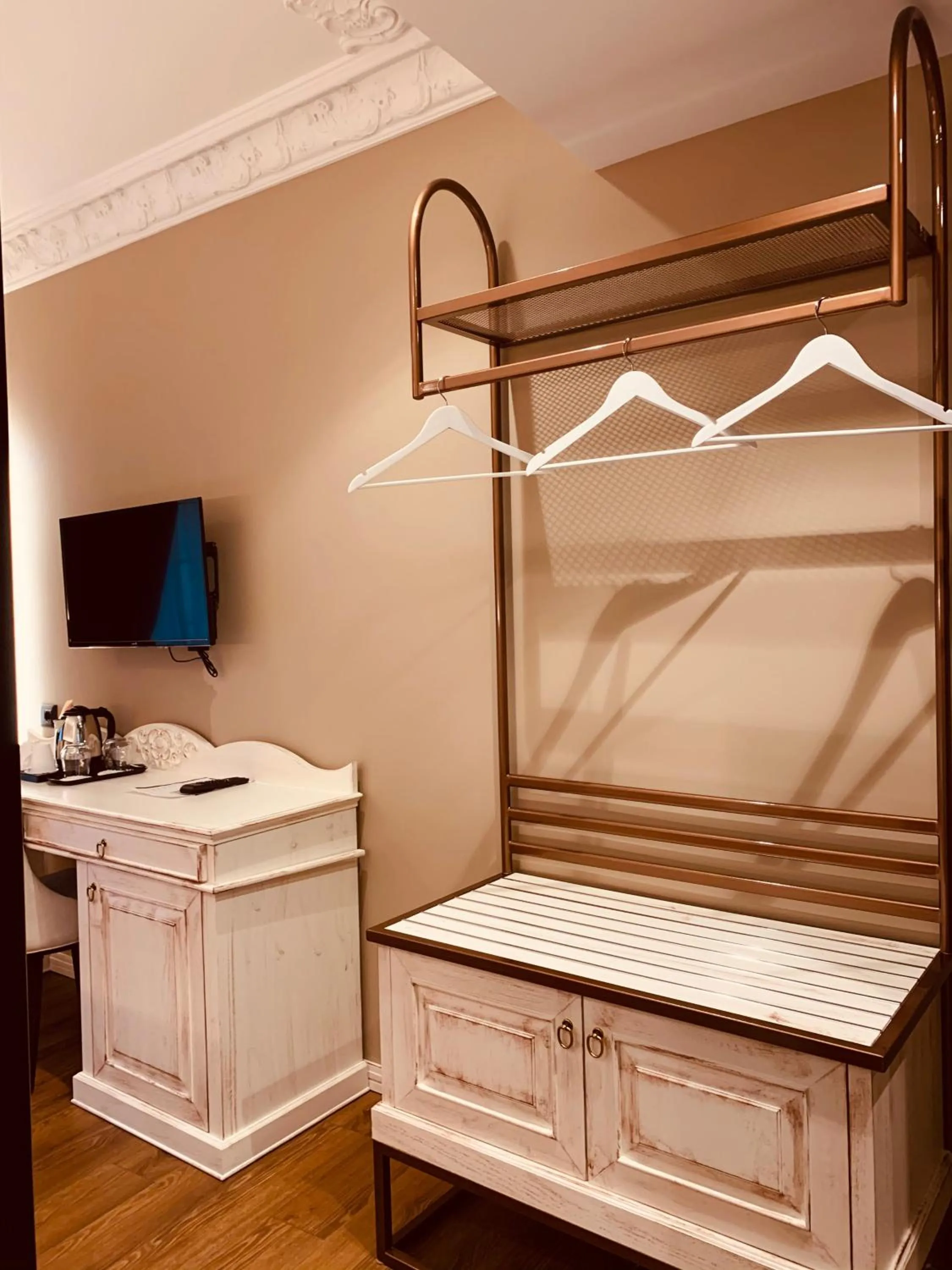 TV and multimedia, Bed in Hotel Kloest