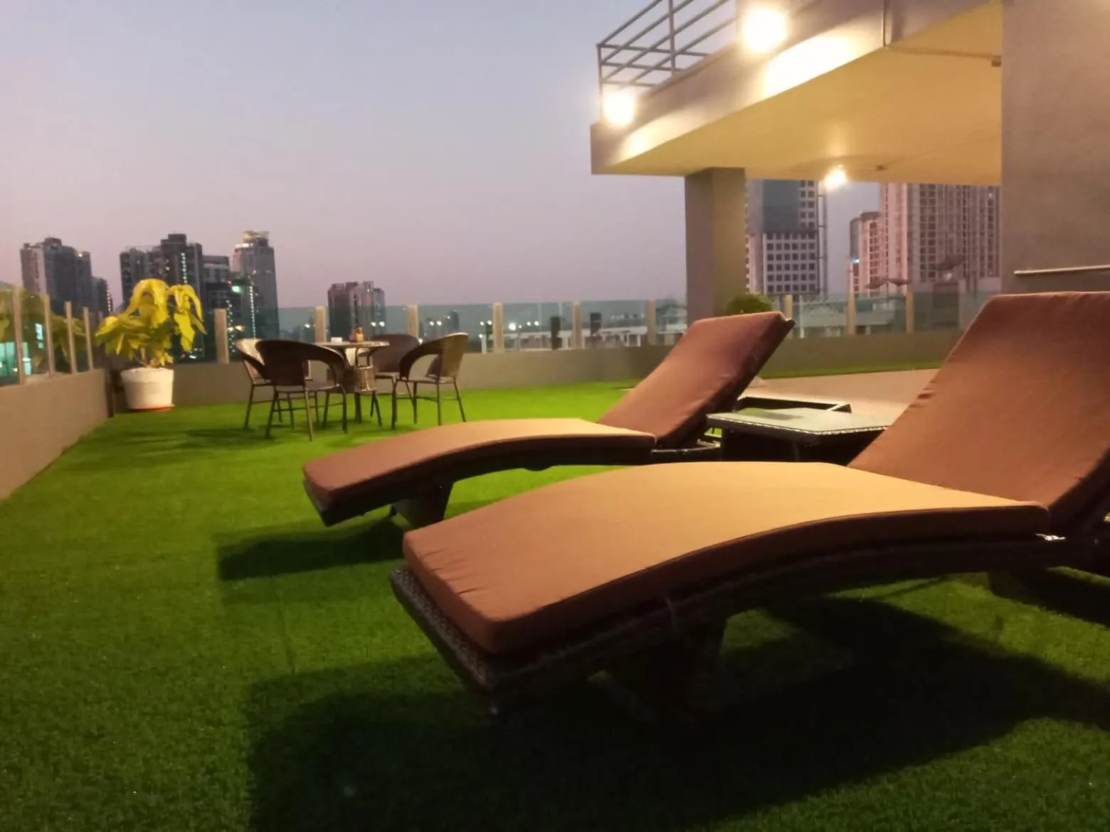 Area and facilities in The Qube fifty Hotel