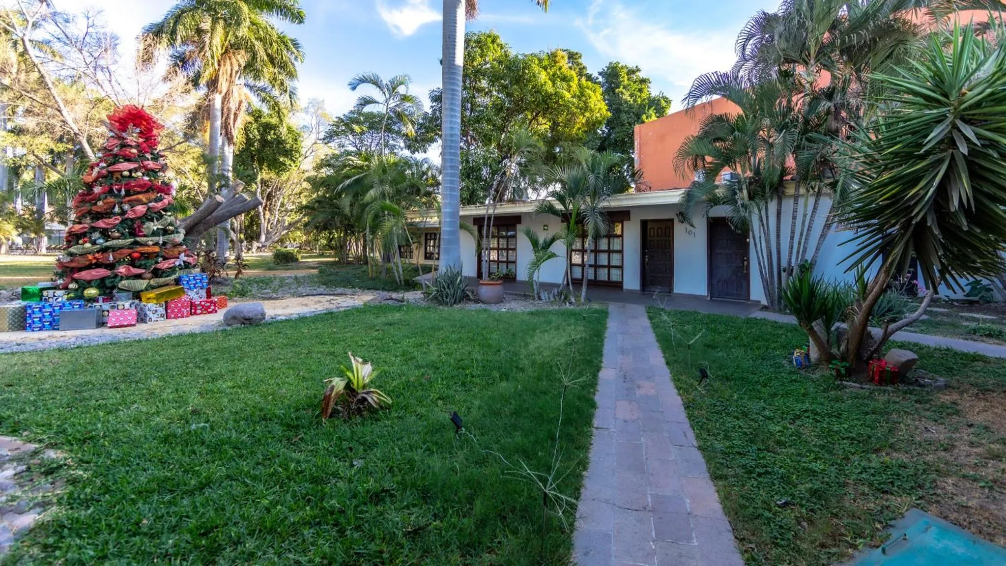 Property building in InHouse Select Hacienda Tres Rios Hotel Culiacán