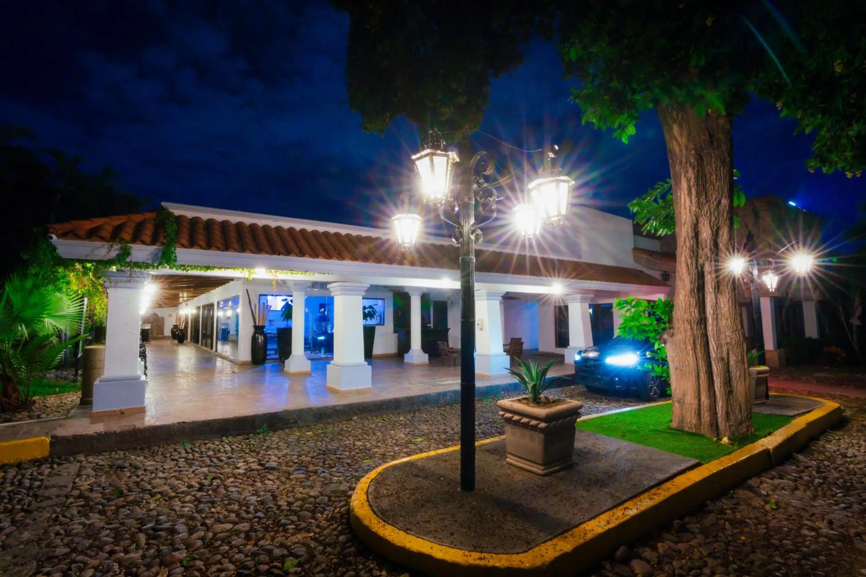 Lobby or reception in InHouse Select Hacienda Tres Rios Hotel Culiacán