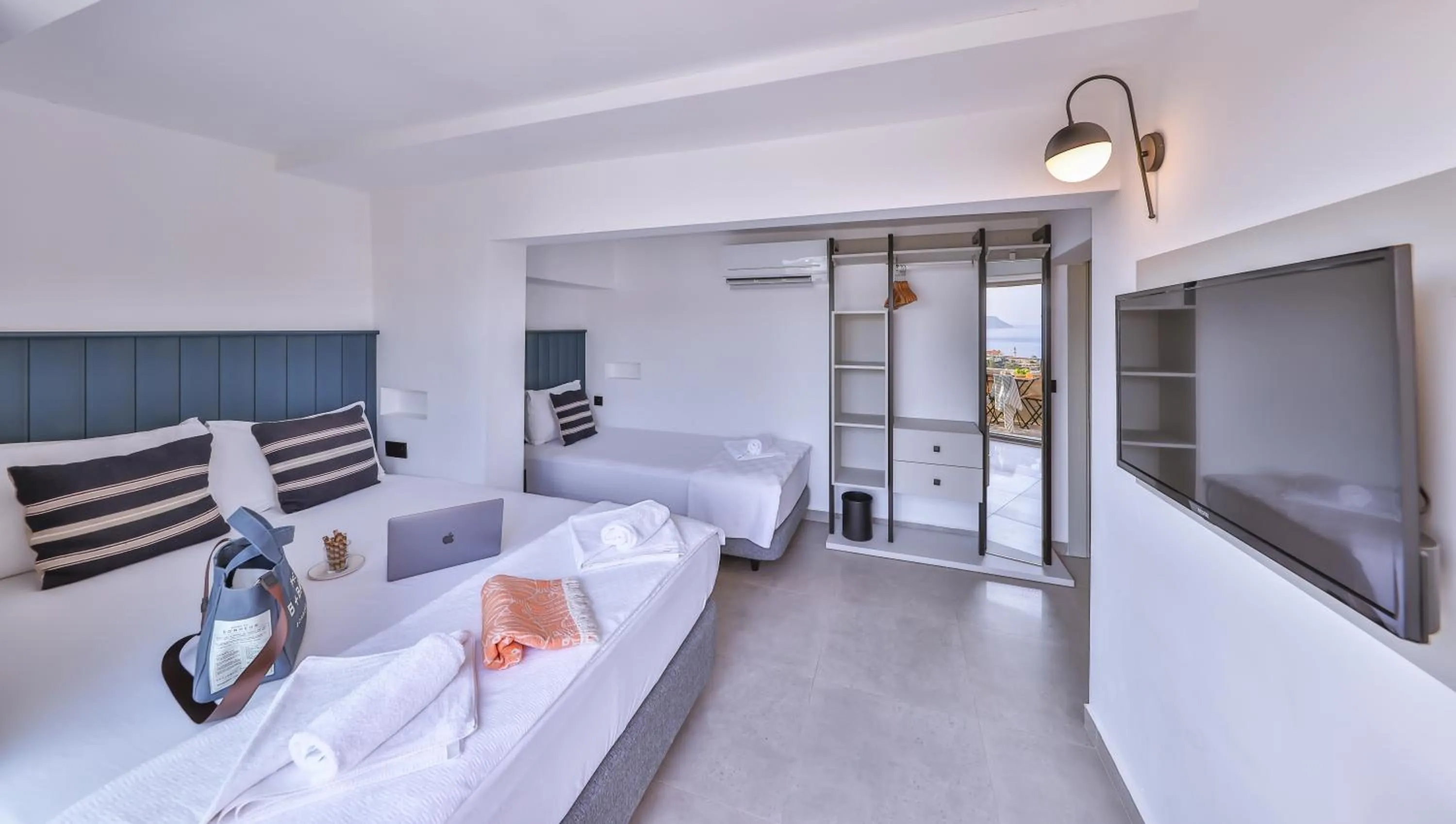 Photo of the whole room, Bed in Aphrodite Hotel Kaş