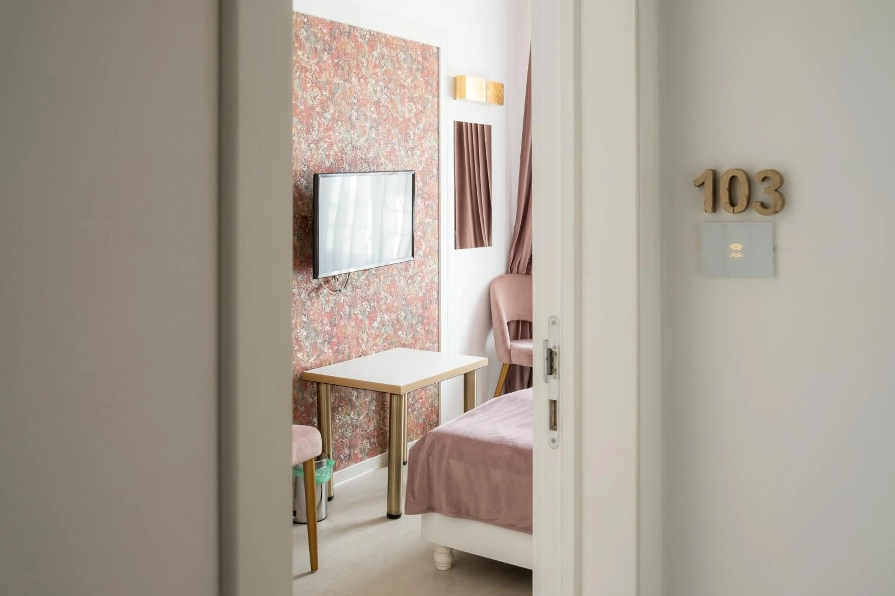 Bed in Hotel Marabella