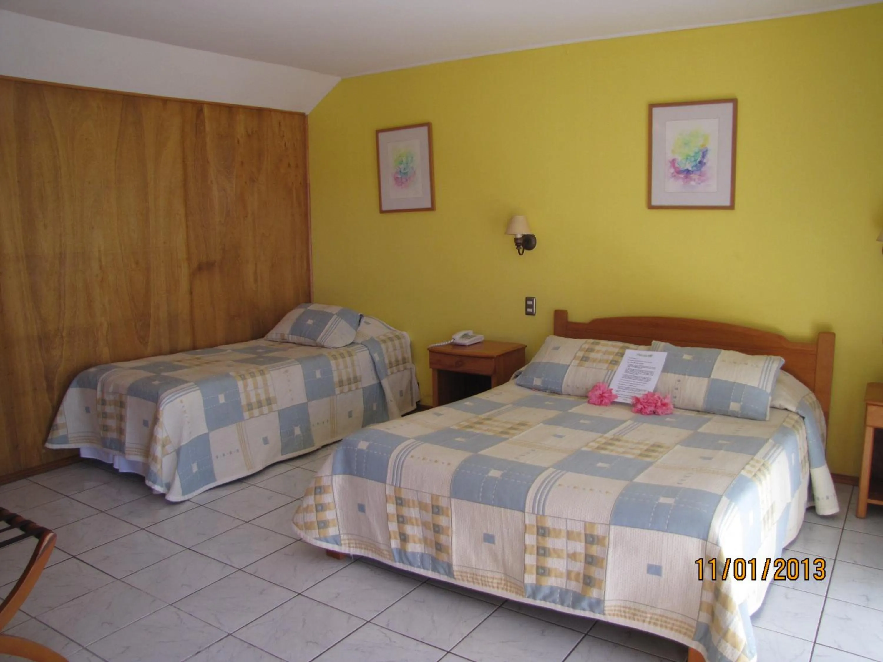 Bedroom, Bed in Hotel Manutara