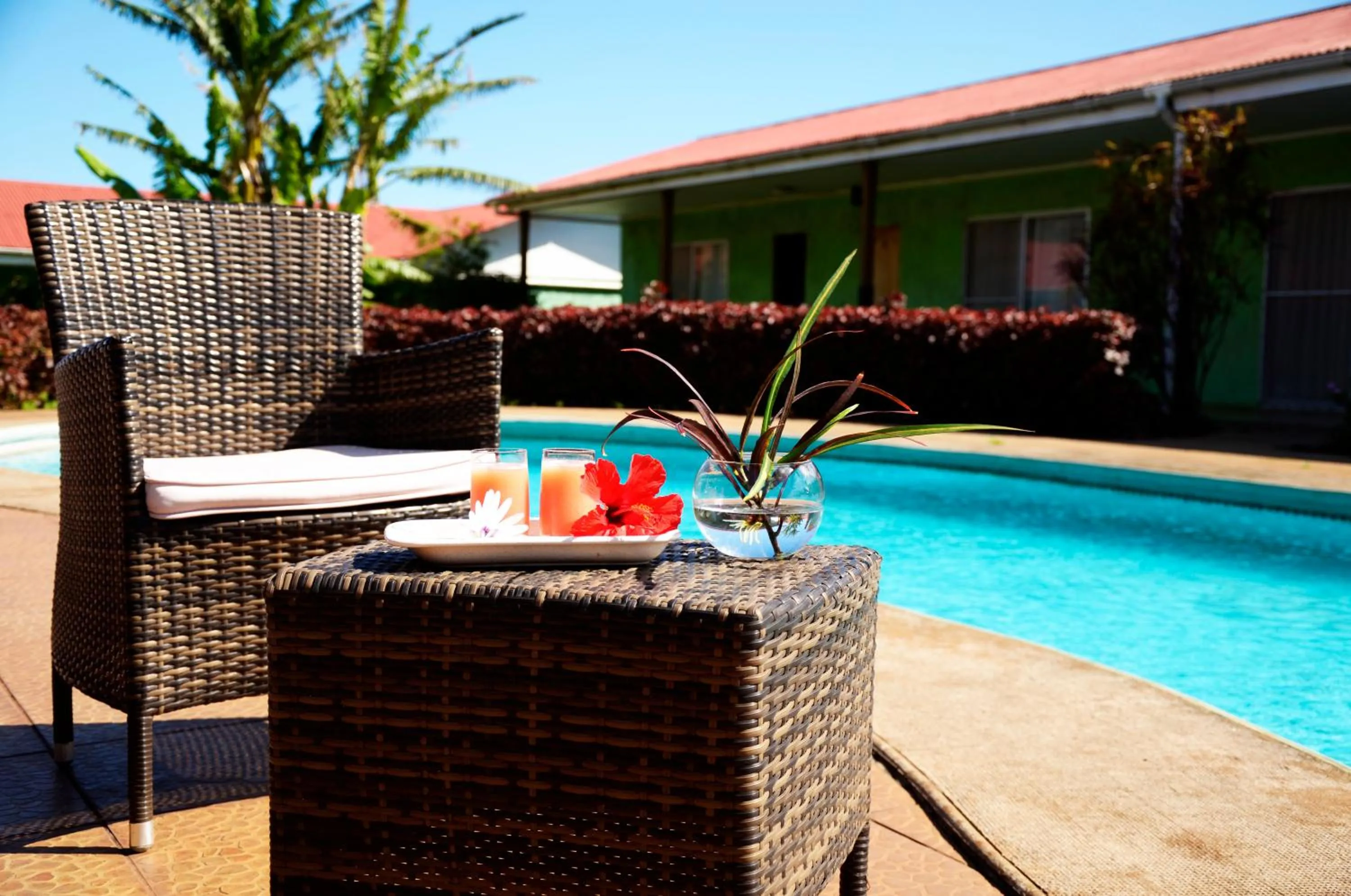 Pool view in Hotel Manutara
