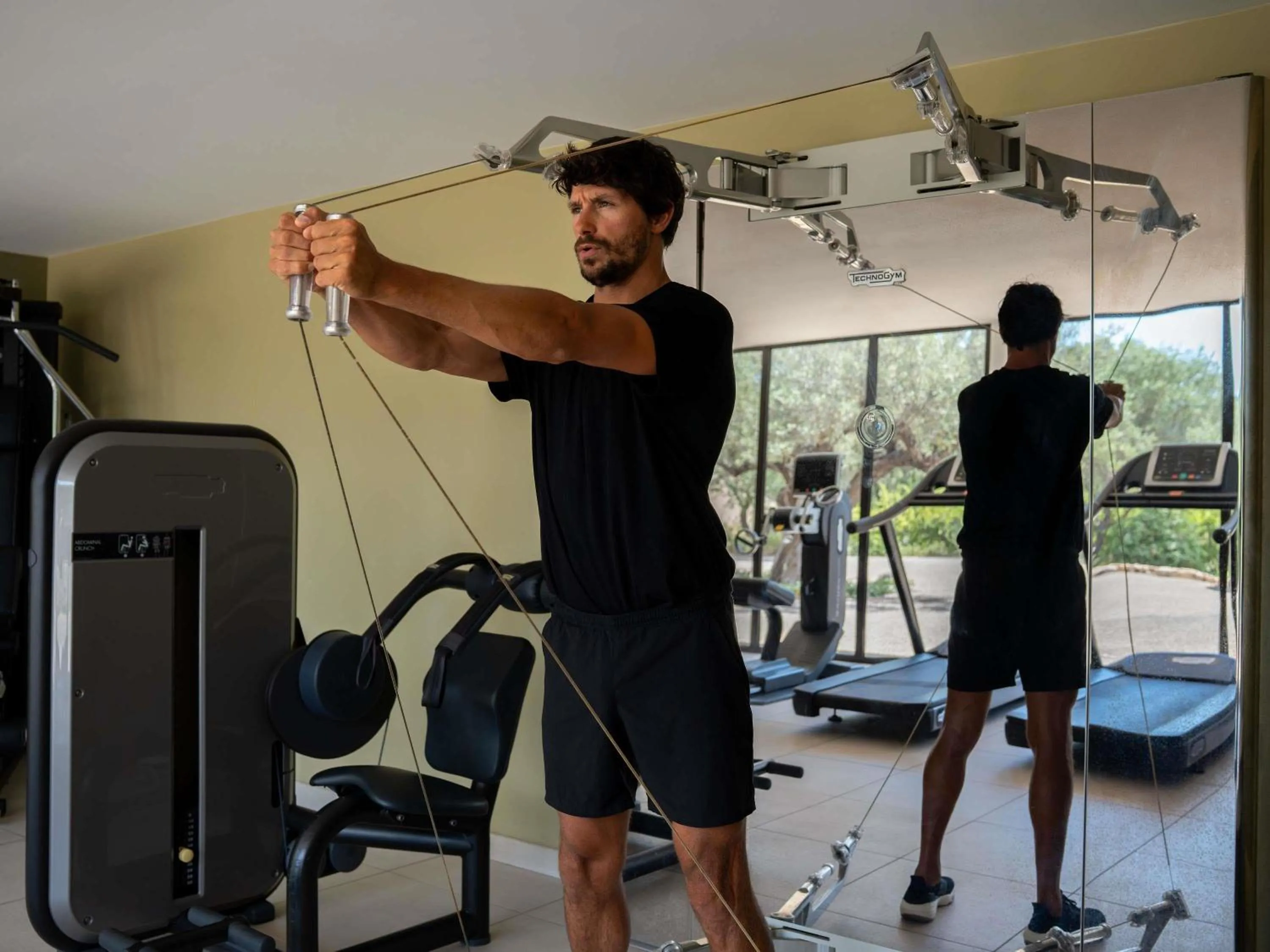 Fitness centre/facilities in Mercure Brignoles Golf de Barbaroux & Spa