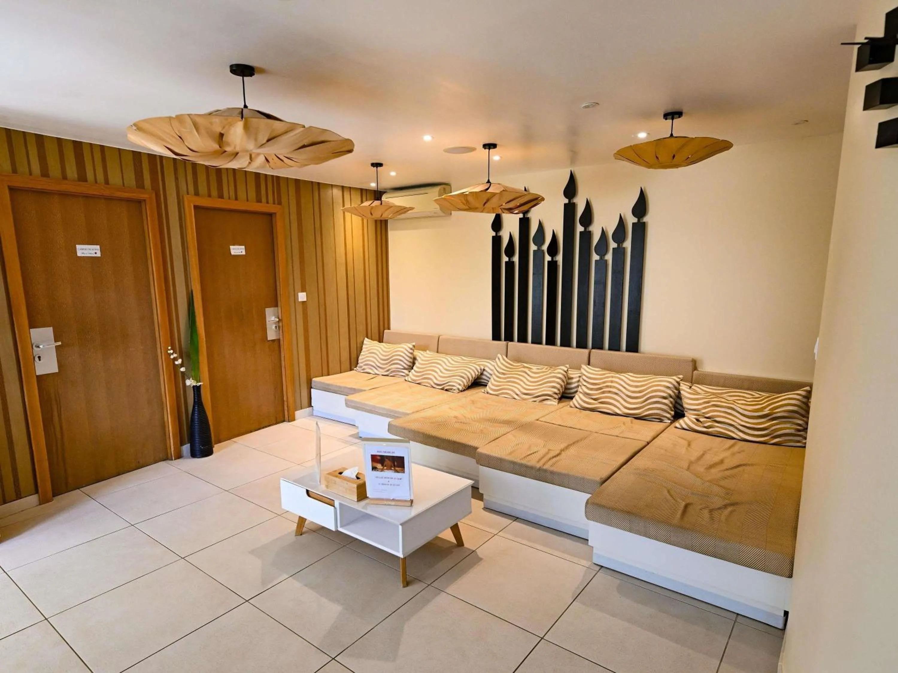 Spa and wellness centre/facilities in Mercure Brignoles Golf de Barbaroux & Spa