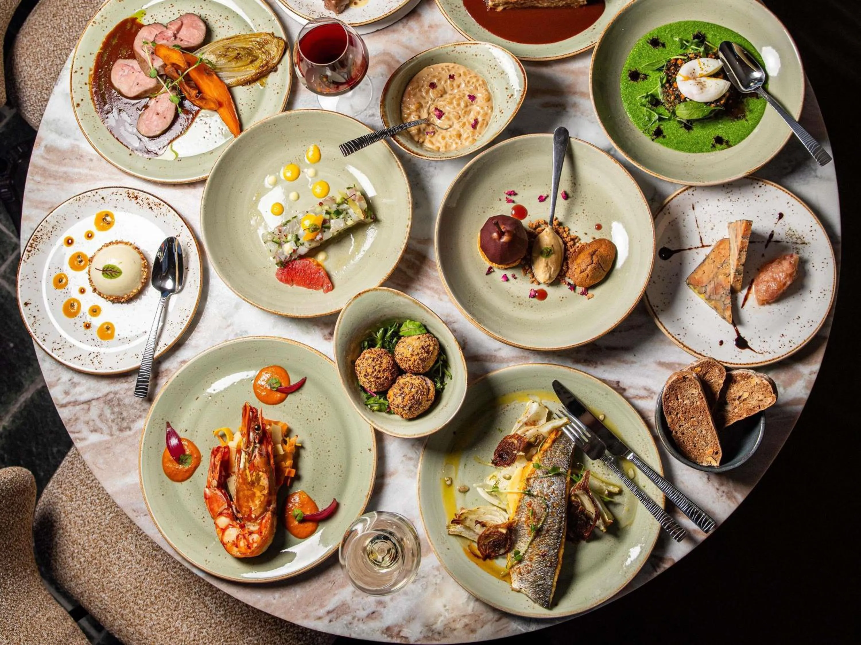 Restaurant/places to eat in Mercure Brignoles Golf de Barbaroux & Spa