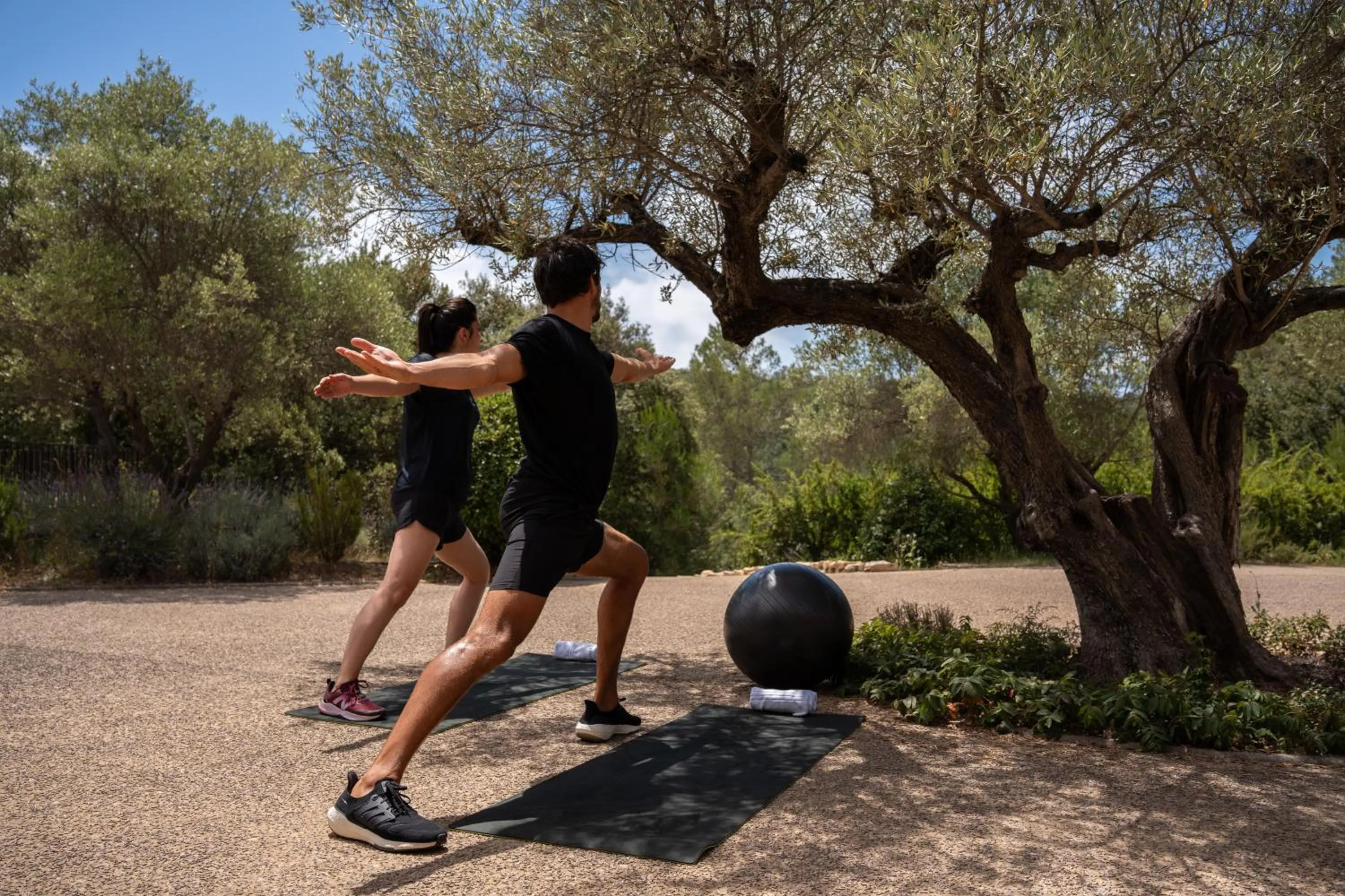 Fitness centre/facilities in Mercure Brignoles Golf de Barbaroux & Spa