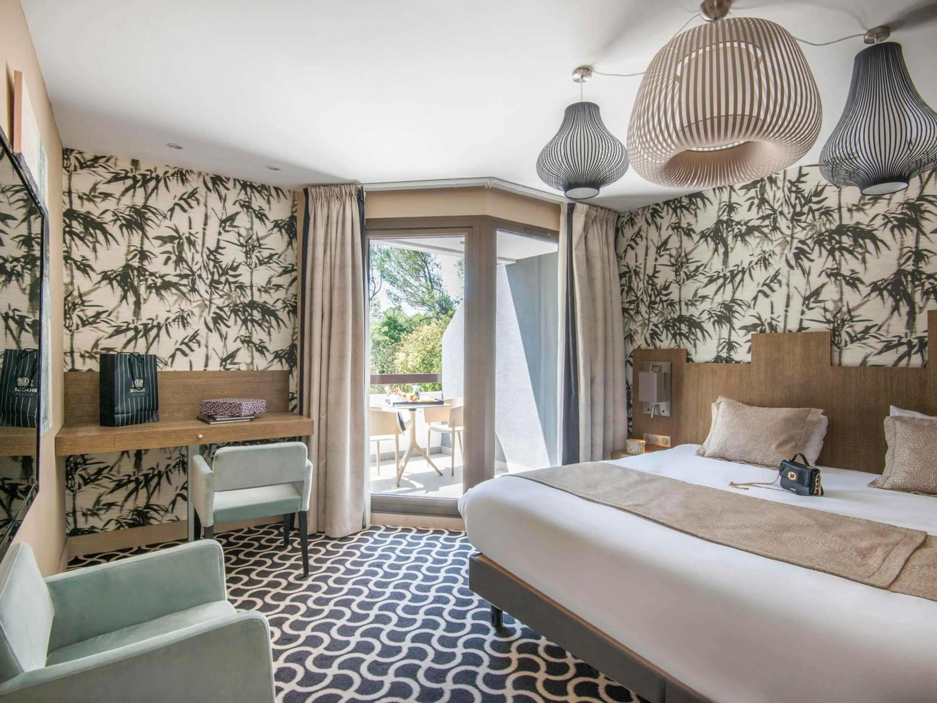 Bedroom, Bed in Mercure Brignoles Golf de Barbaroux & Spa