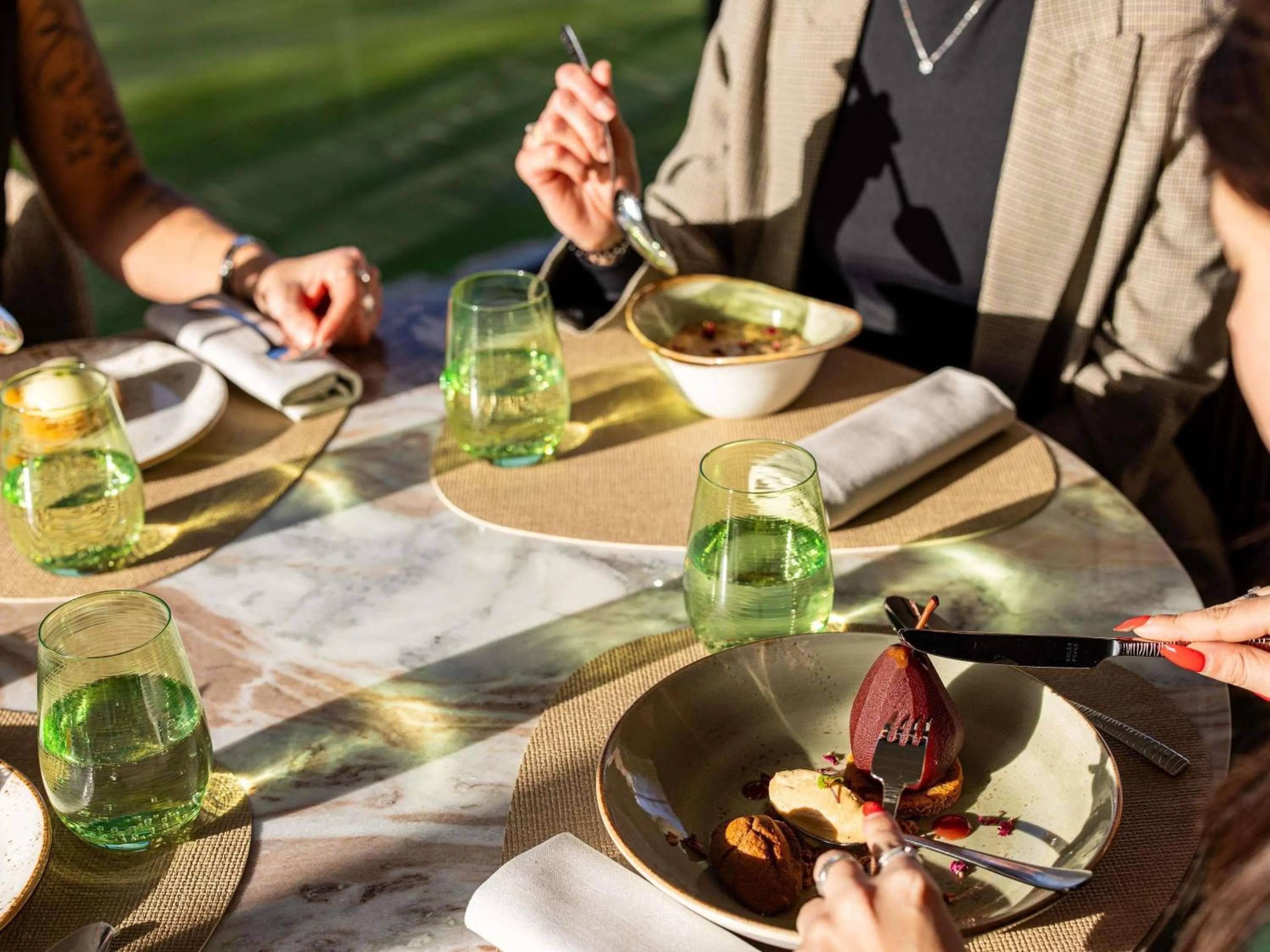 Restaurant/places to eat in Mercure Brignoles Golf de Barbaroux & Spa