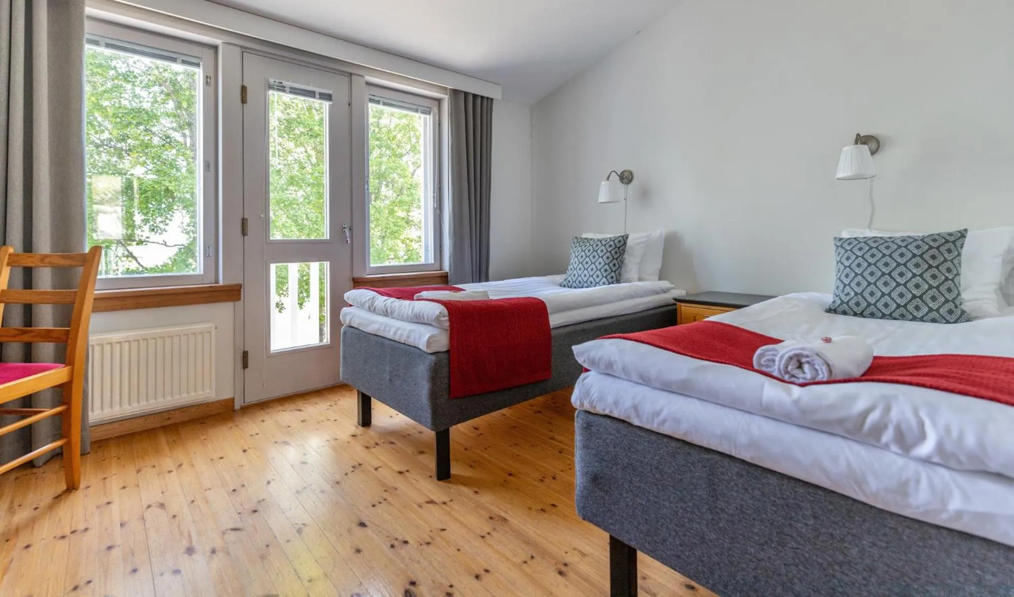 air conditioner, Bed in Radalla Resort