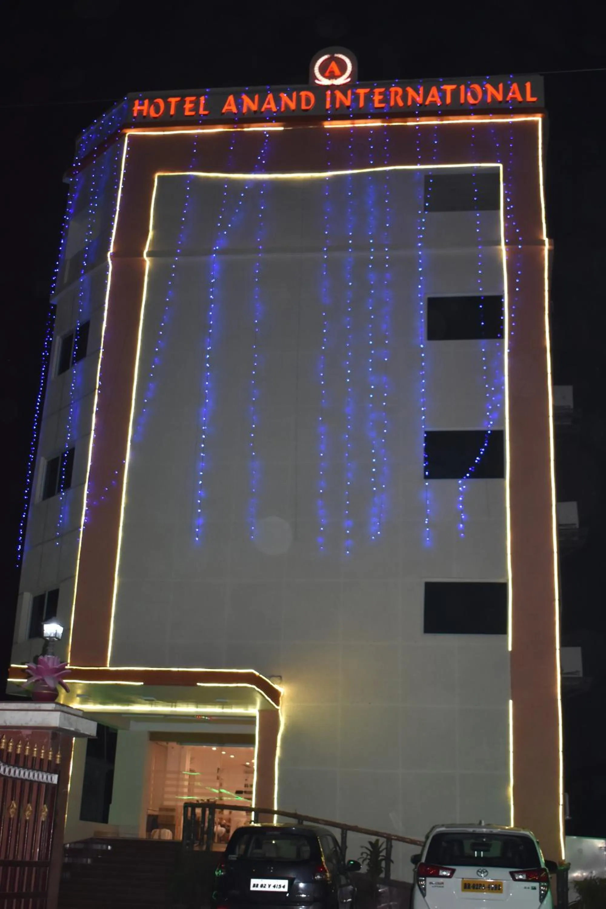Property building in HOTEL ANAND INTERNATIONAL