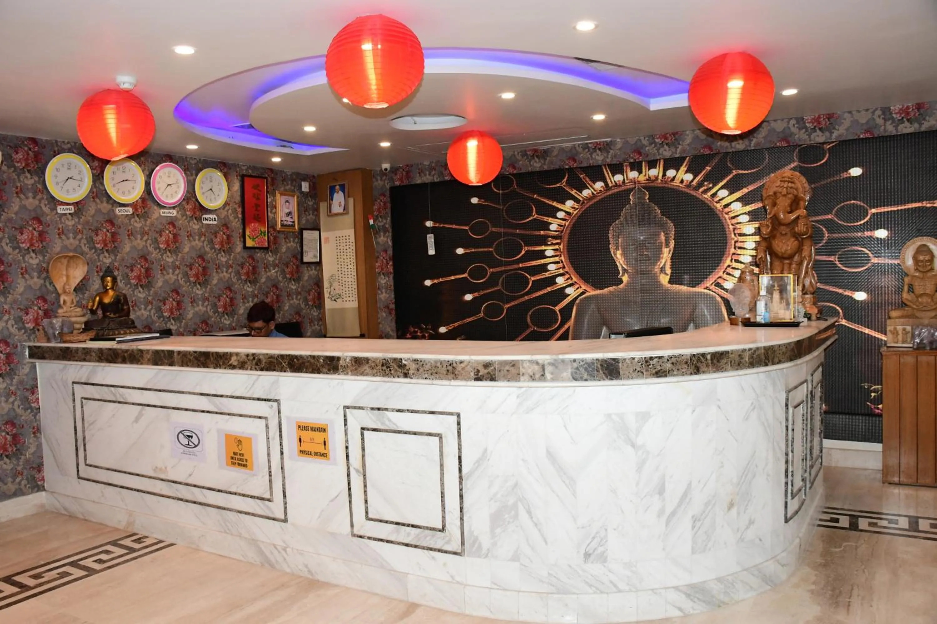 Lobby or reception in HOTEL ANAND INTERNATIONAL