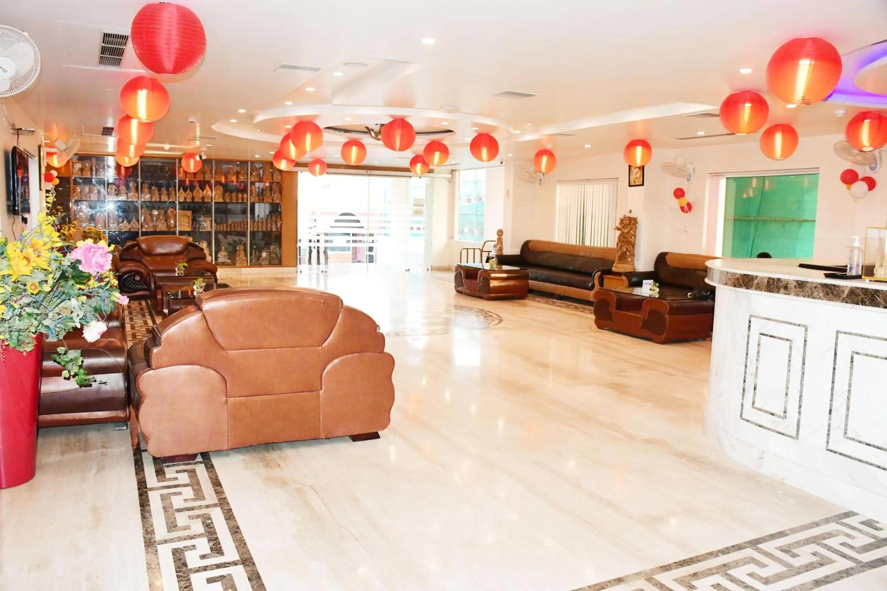 Lobby or reception in HOTEL ANAND INTERNATIONAL