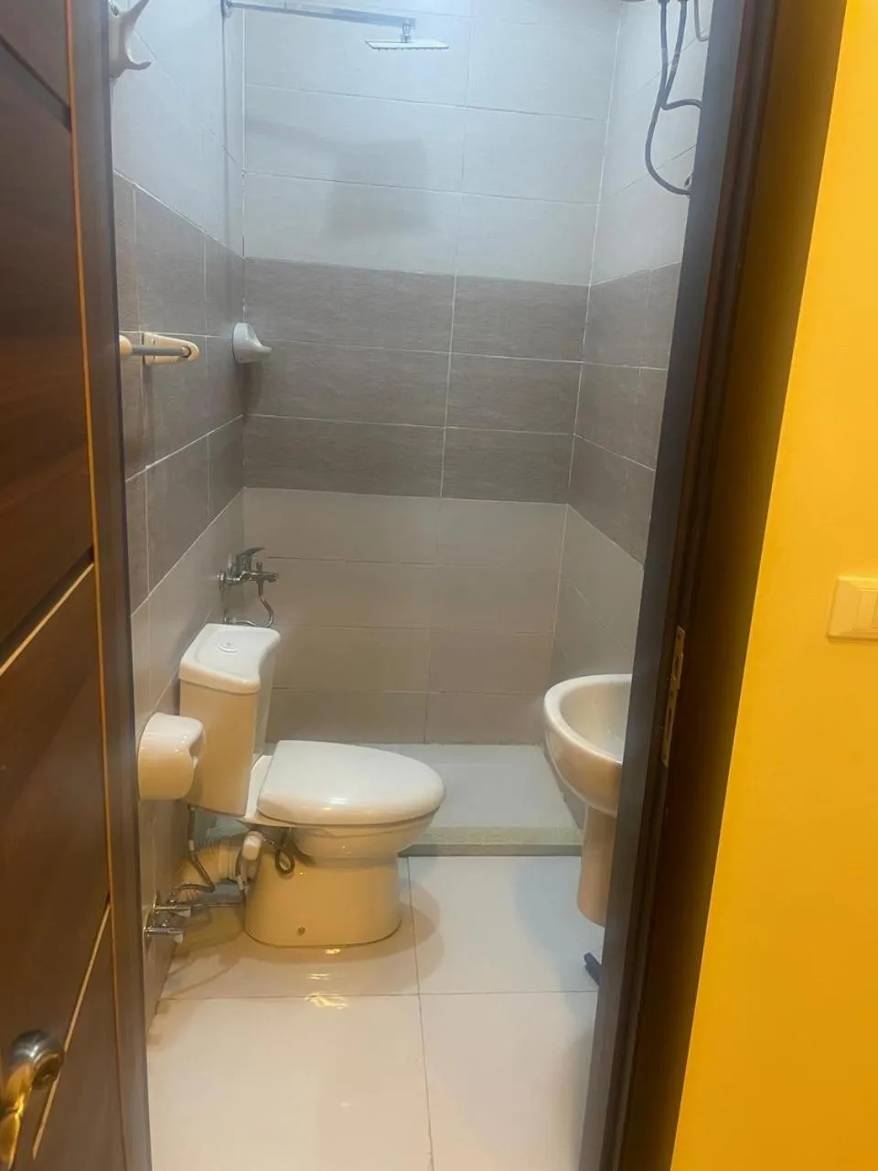 Sphinx palace pyramids view inn