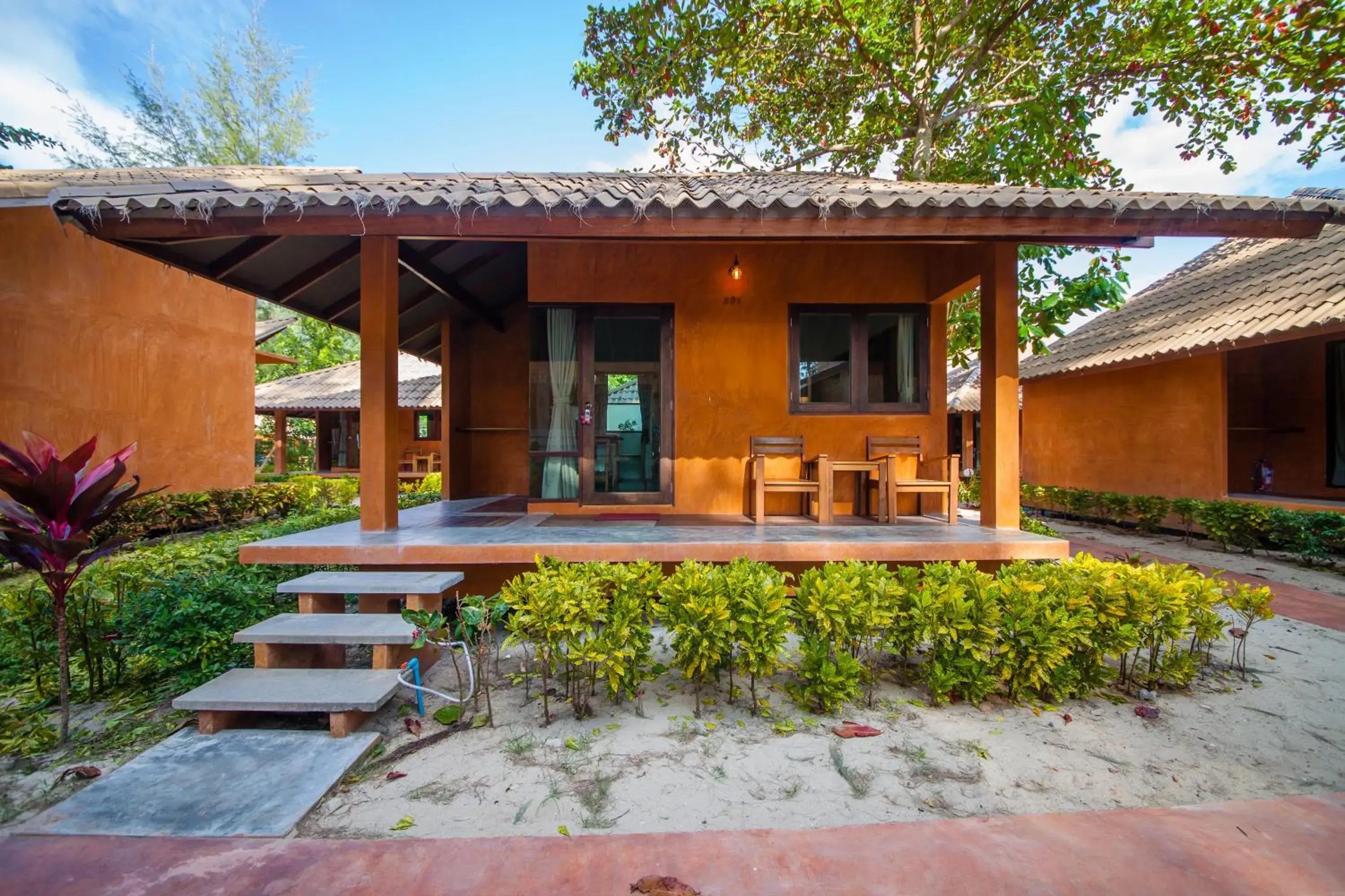 Deluxe Garden Bungalow in Flora I Talay Deluxe Garden Bungalow in Flora I Talay