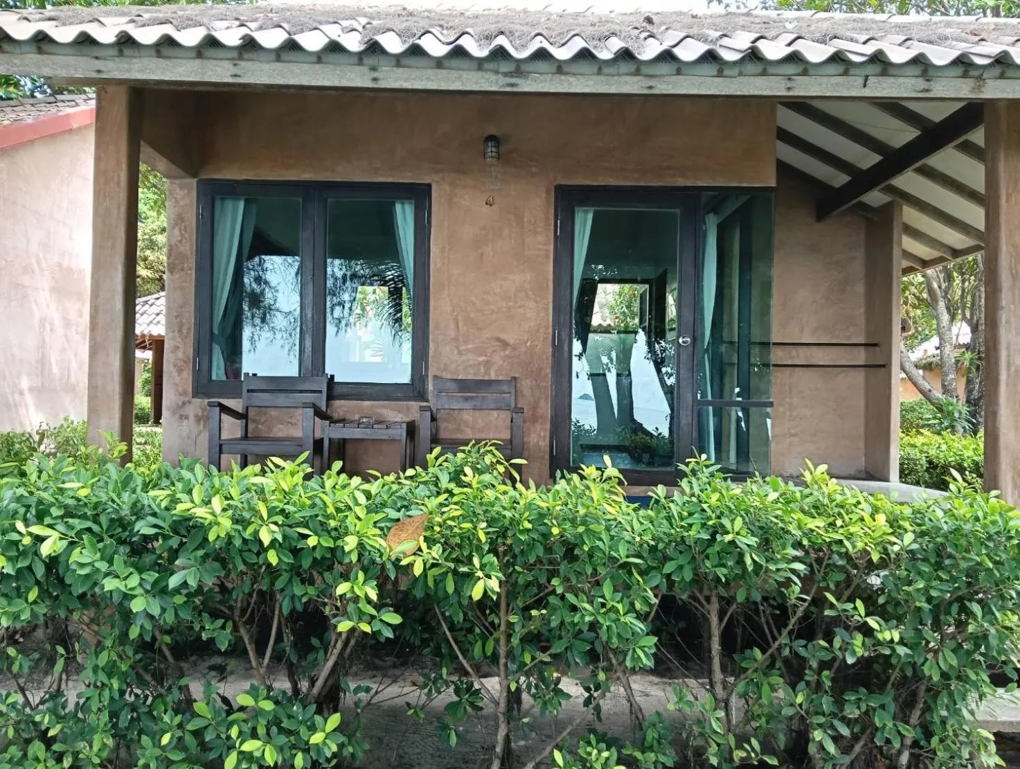 Children play ground in Flora I Talay