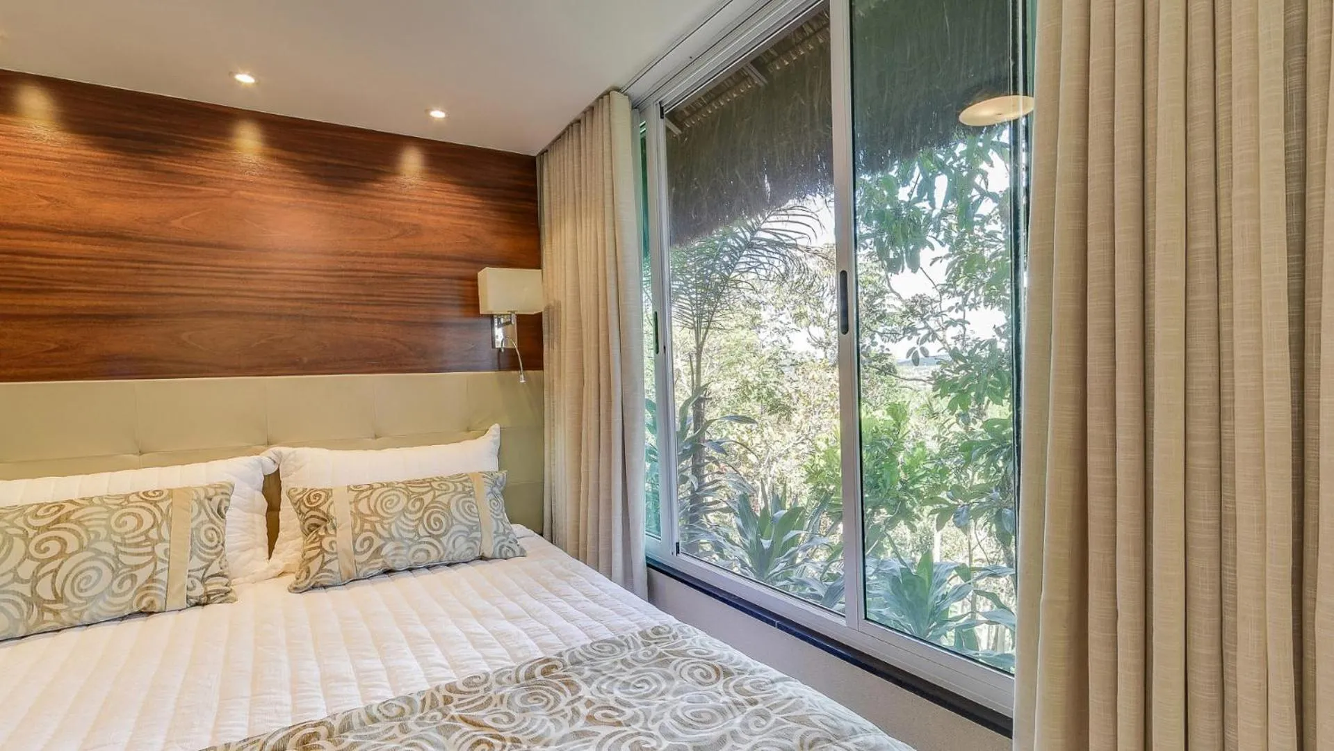 Bed in Ananda Pousada