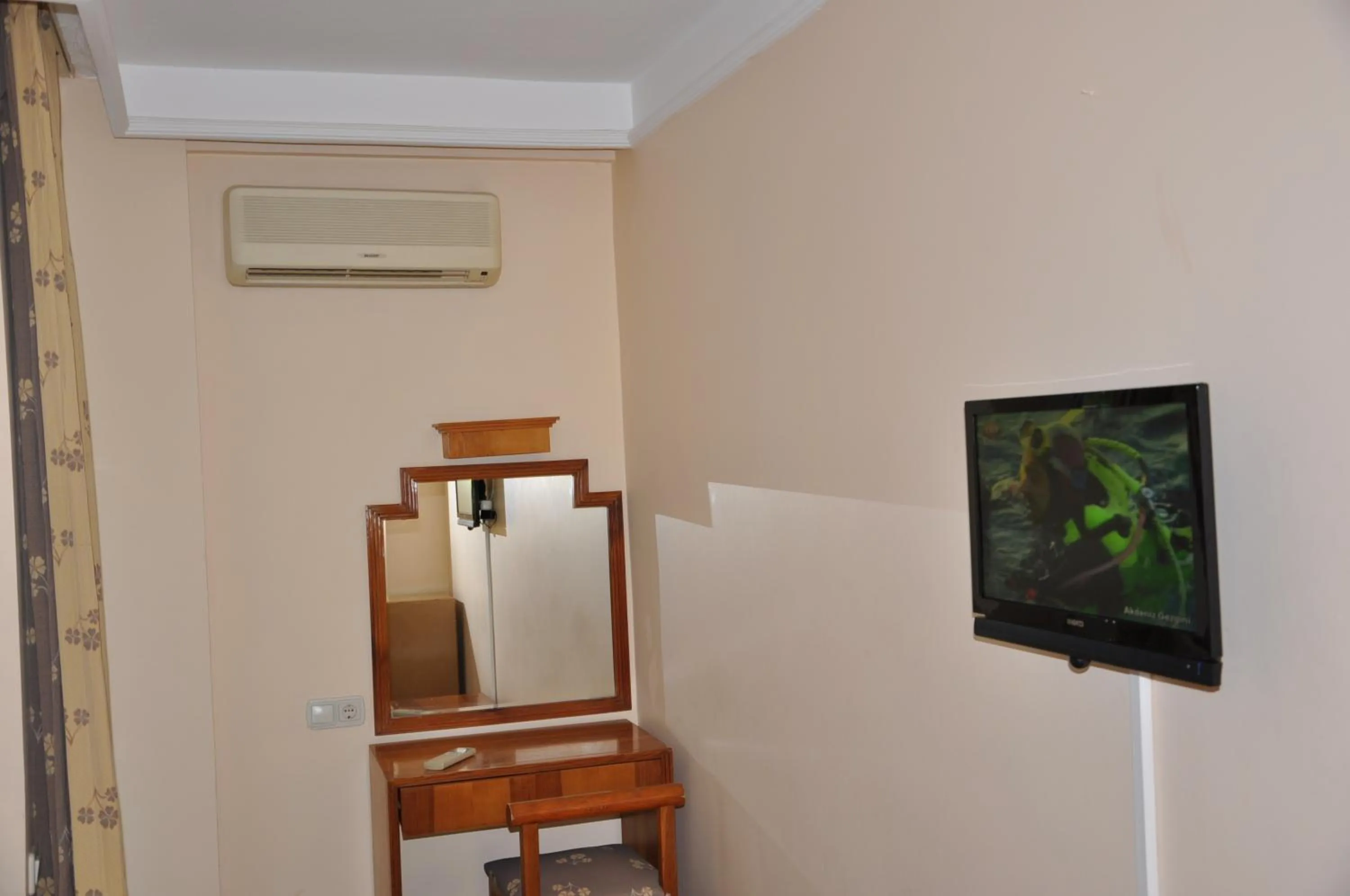 Day in Tuncer Garden Hotel