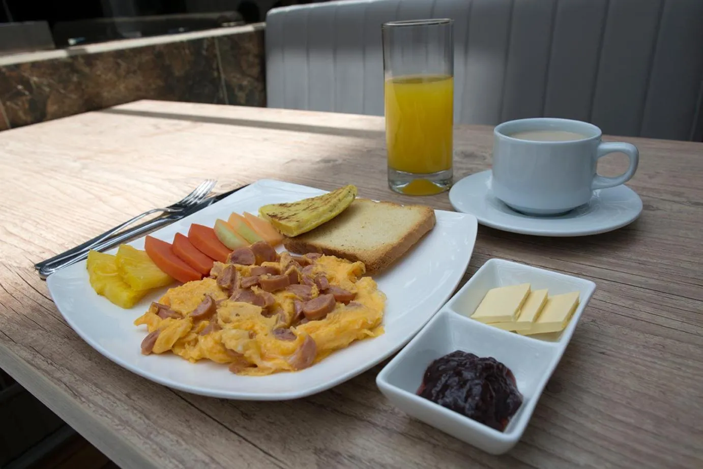 American breakfast in Turrim Dei Hotel Boutique