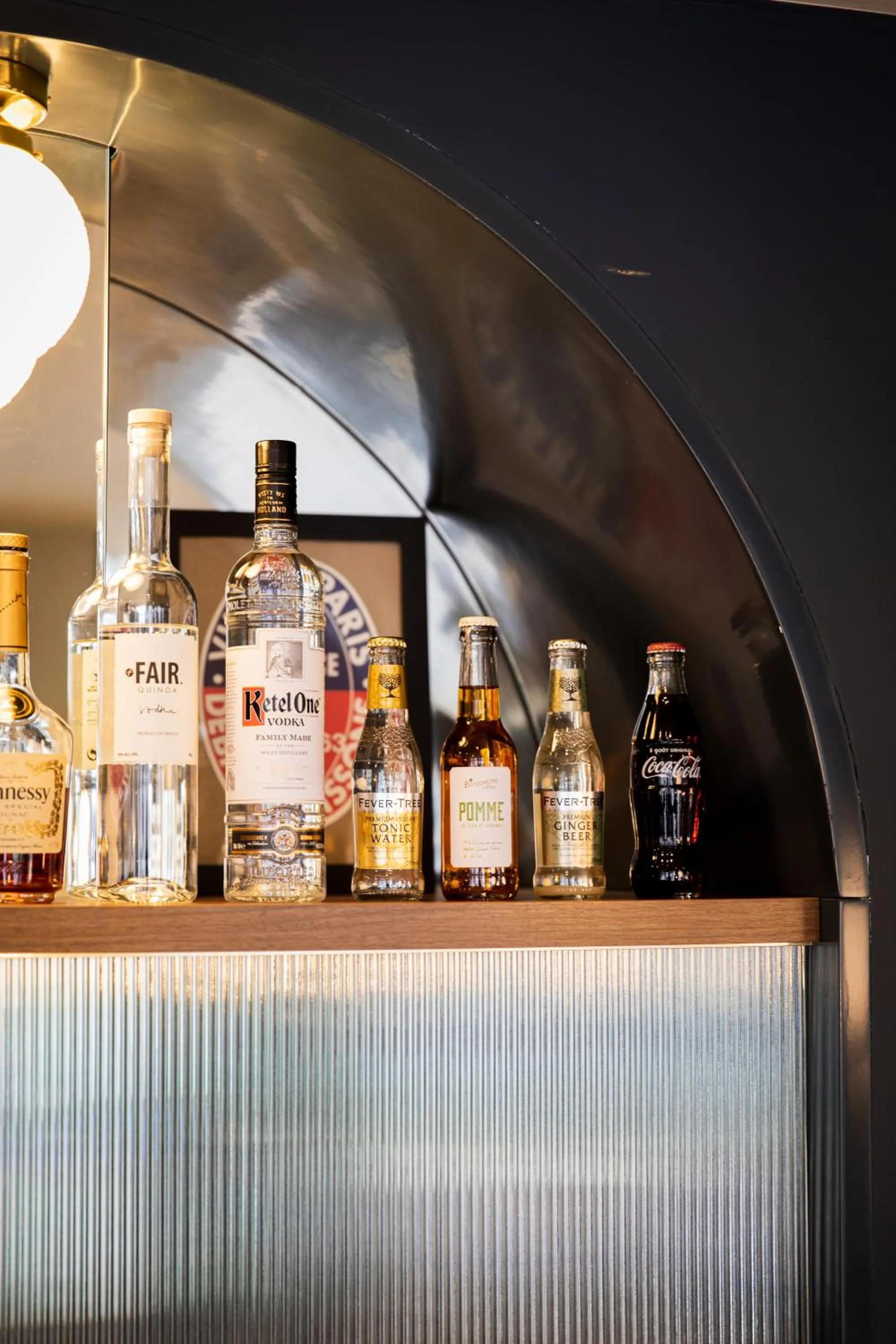 Lounge or bar in Hôtel Léopold - Orso Hotels