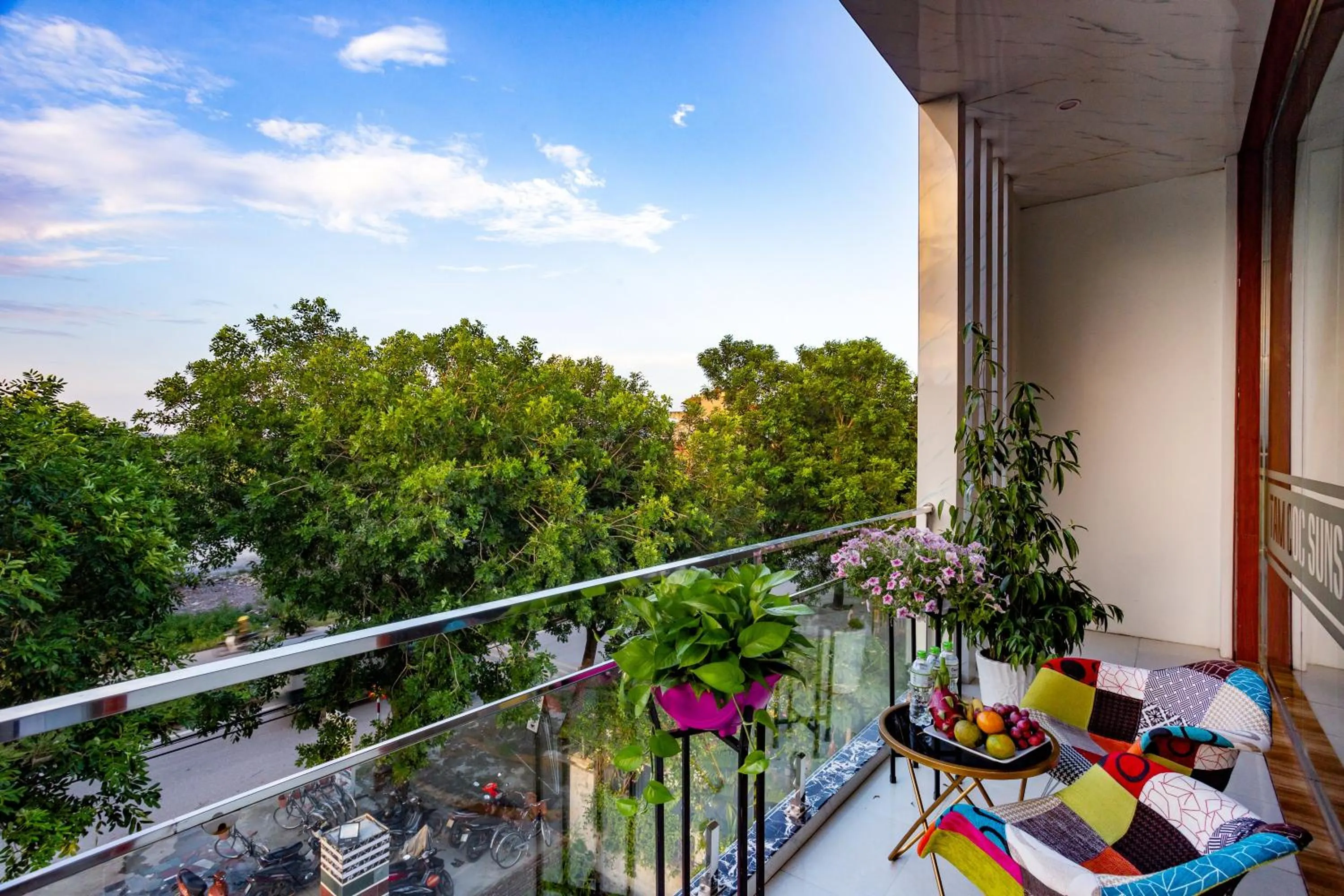 TAM COC SUNSHINE HOTEL