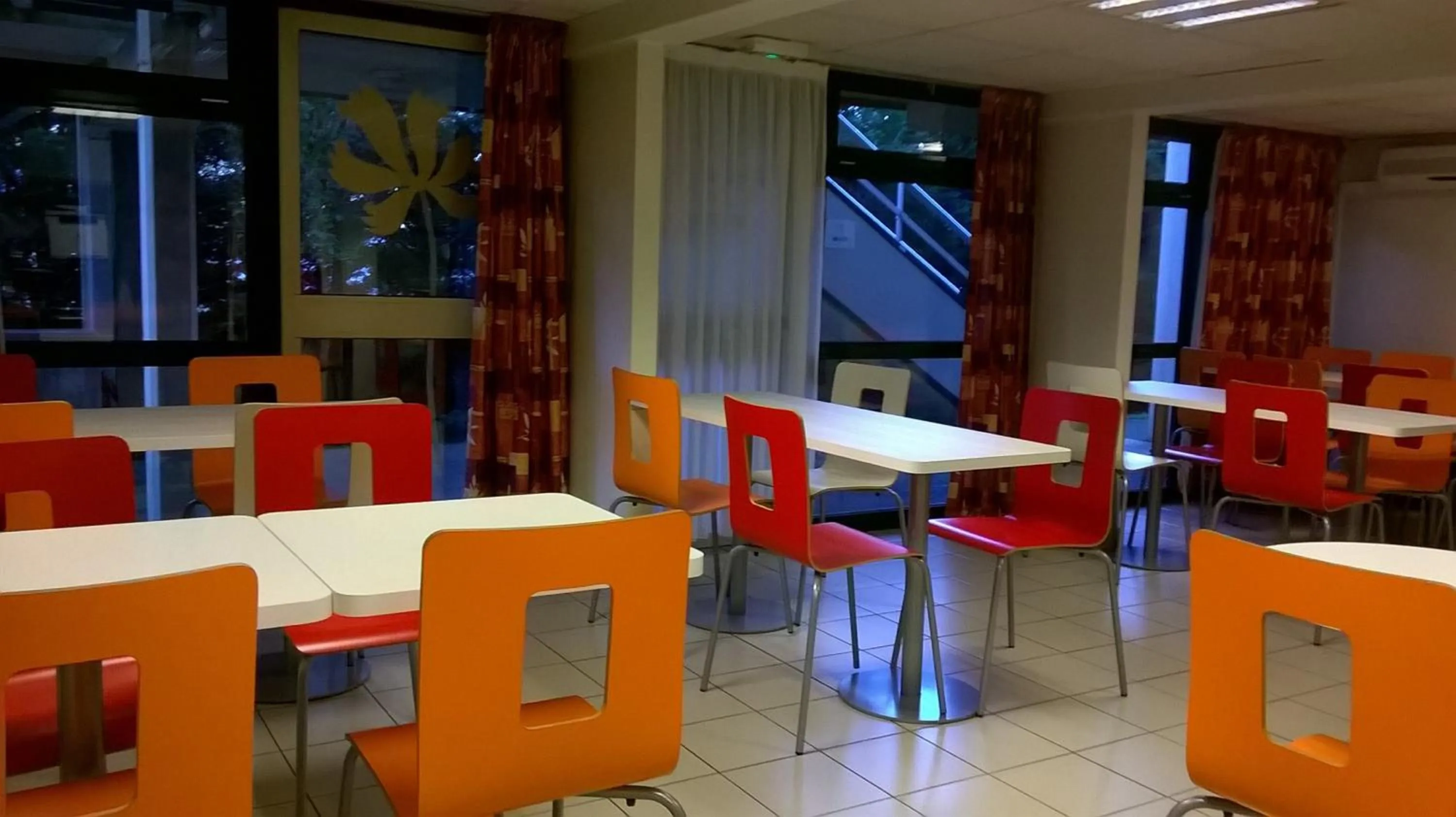 Area and facilities in Premiere Classe Dreux