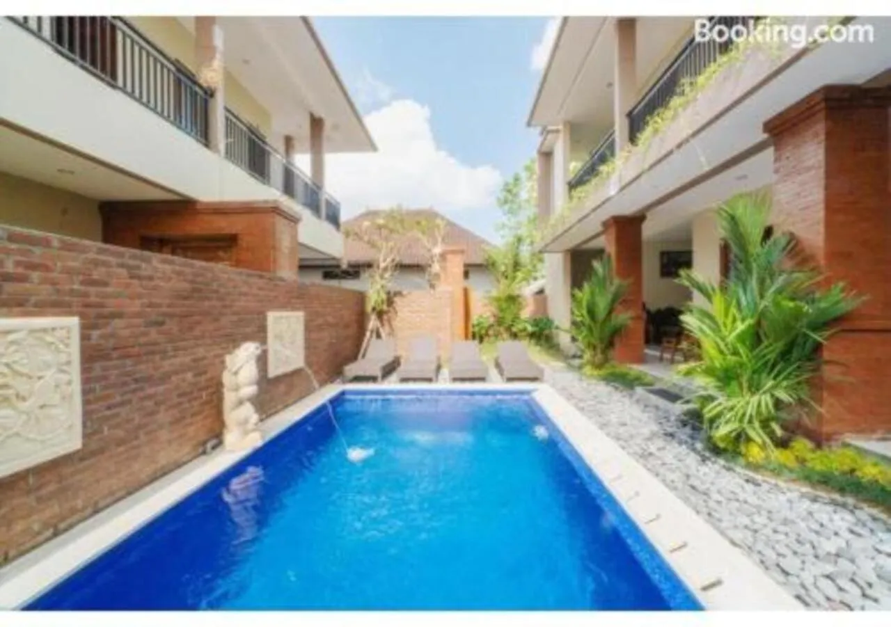 Swimming pool in Komala Homestay