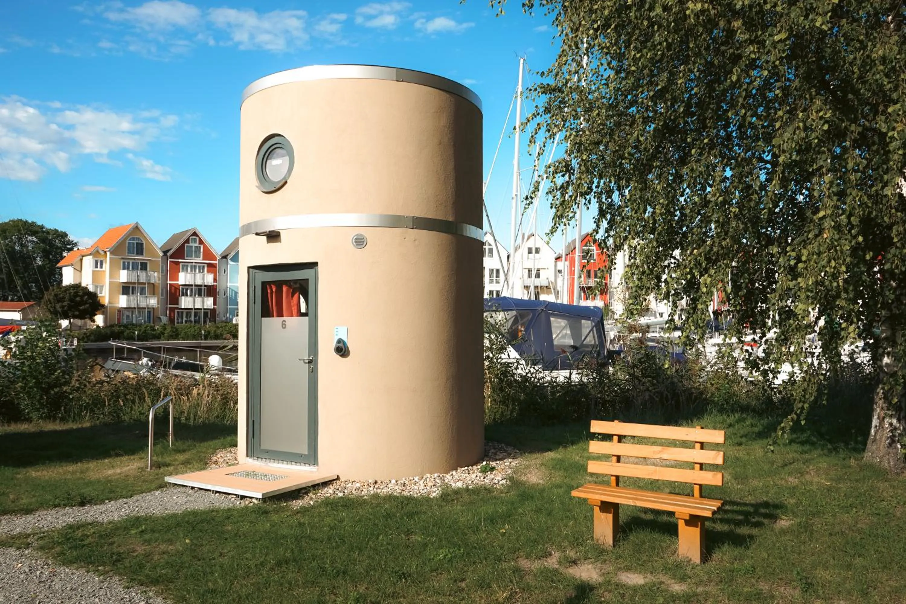 Property building in slube am Yachthafen Greifswald