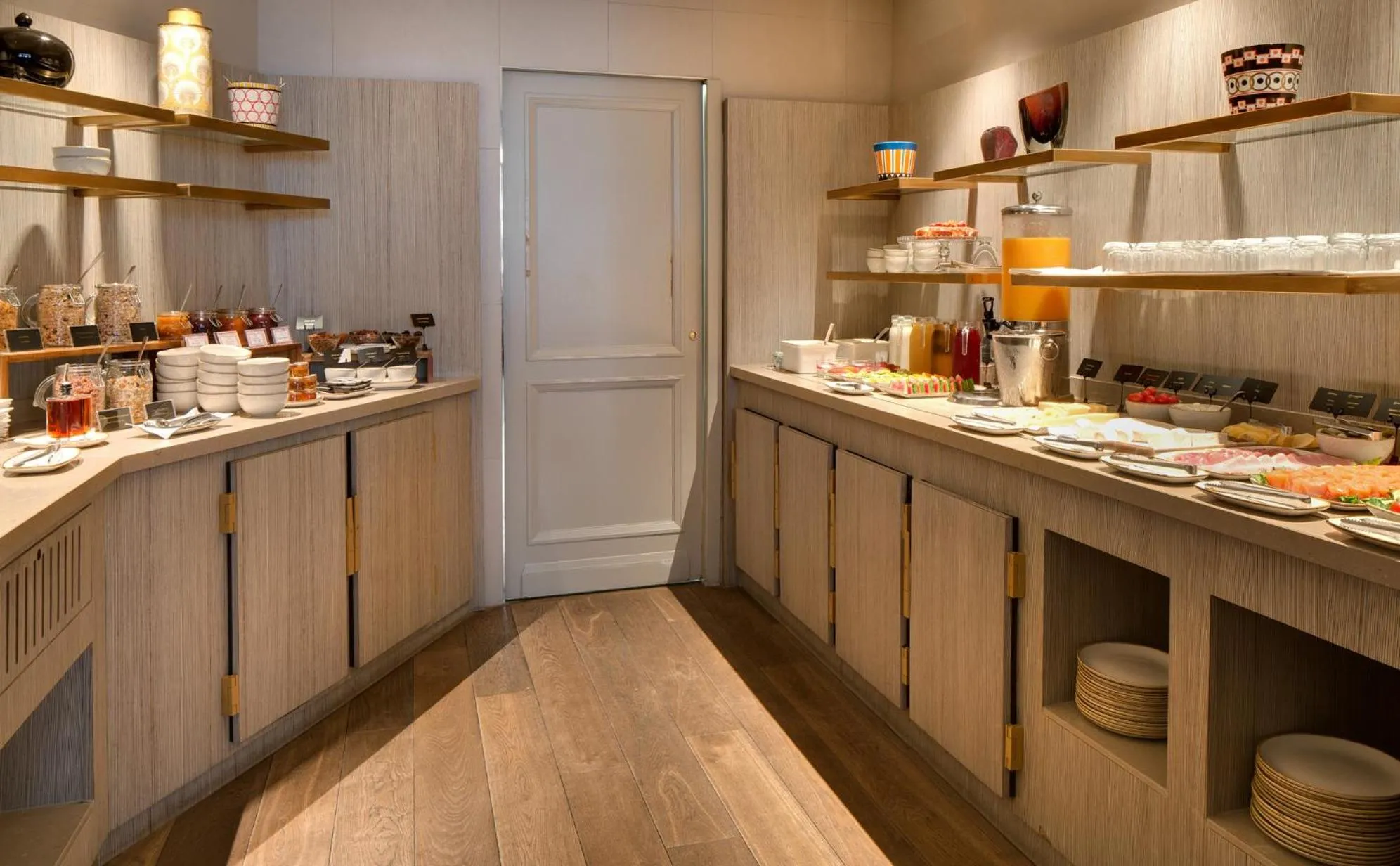 Breakfast in Rochester Champs Elysees