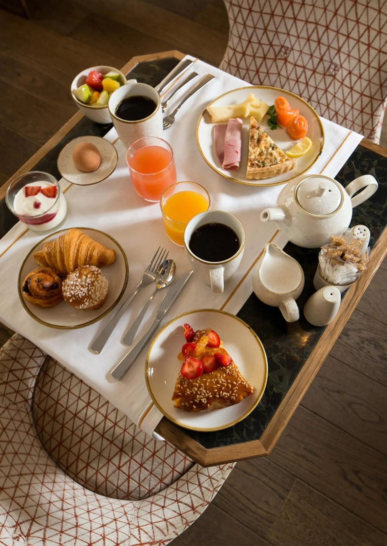 Breakfast in Rochester Champs Elysees