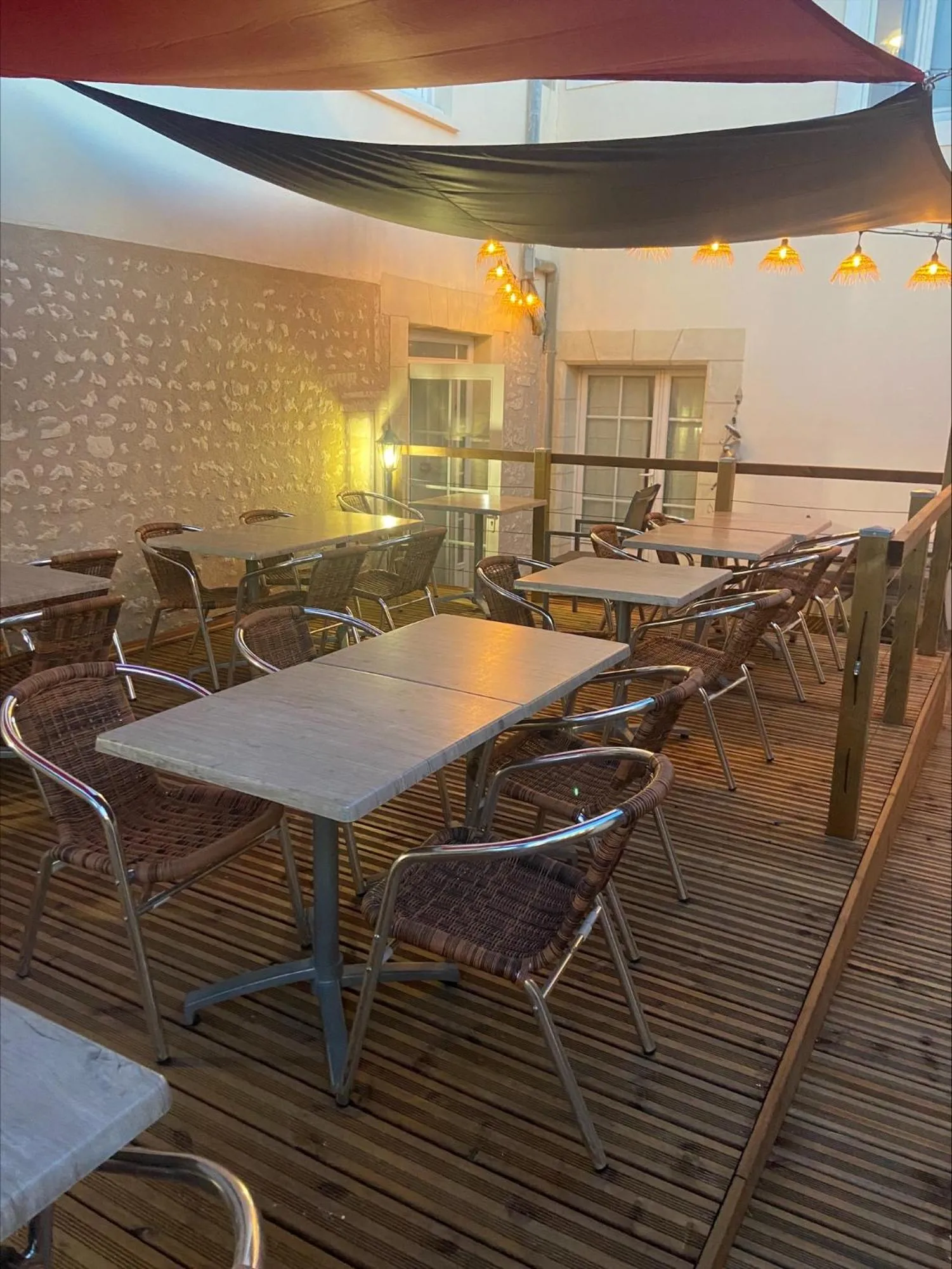 Balcony/Terrace in Logis Hôtel Restaurant L'Odyssée Champêtre