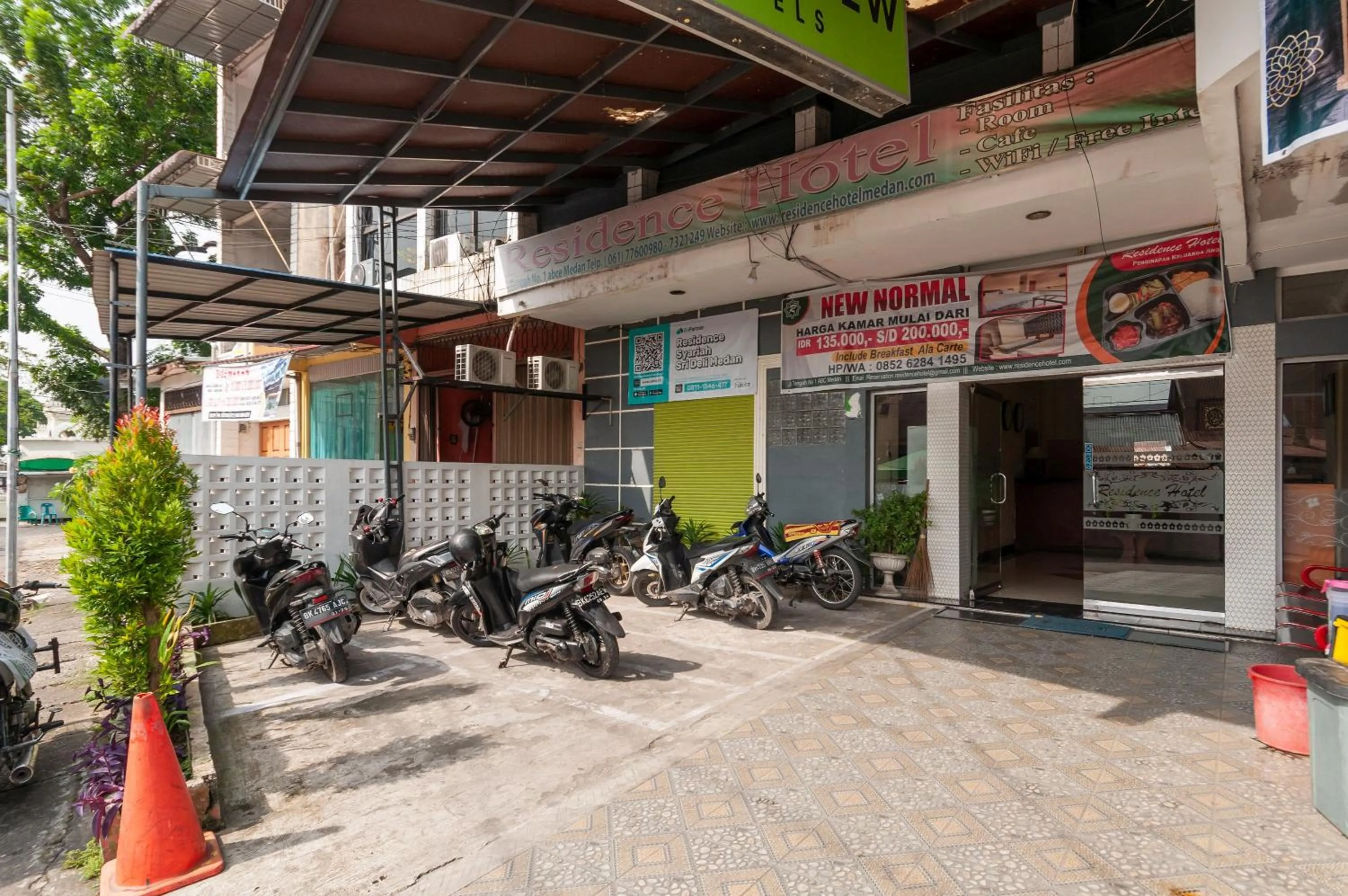 Property building in Urbanview Hotel Syariah Residence Medan by RedDoorz