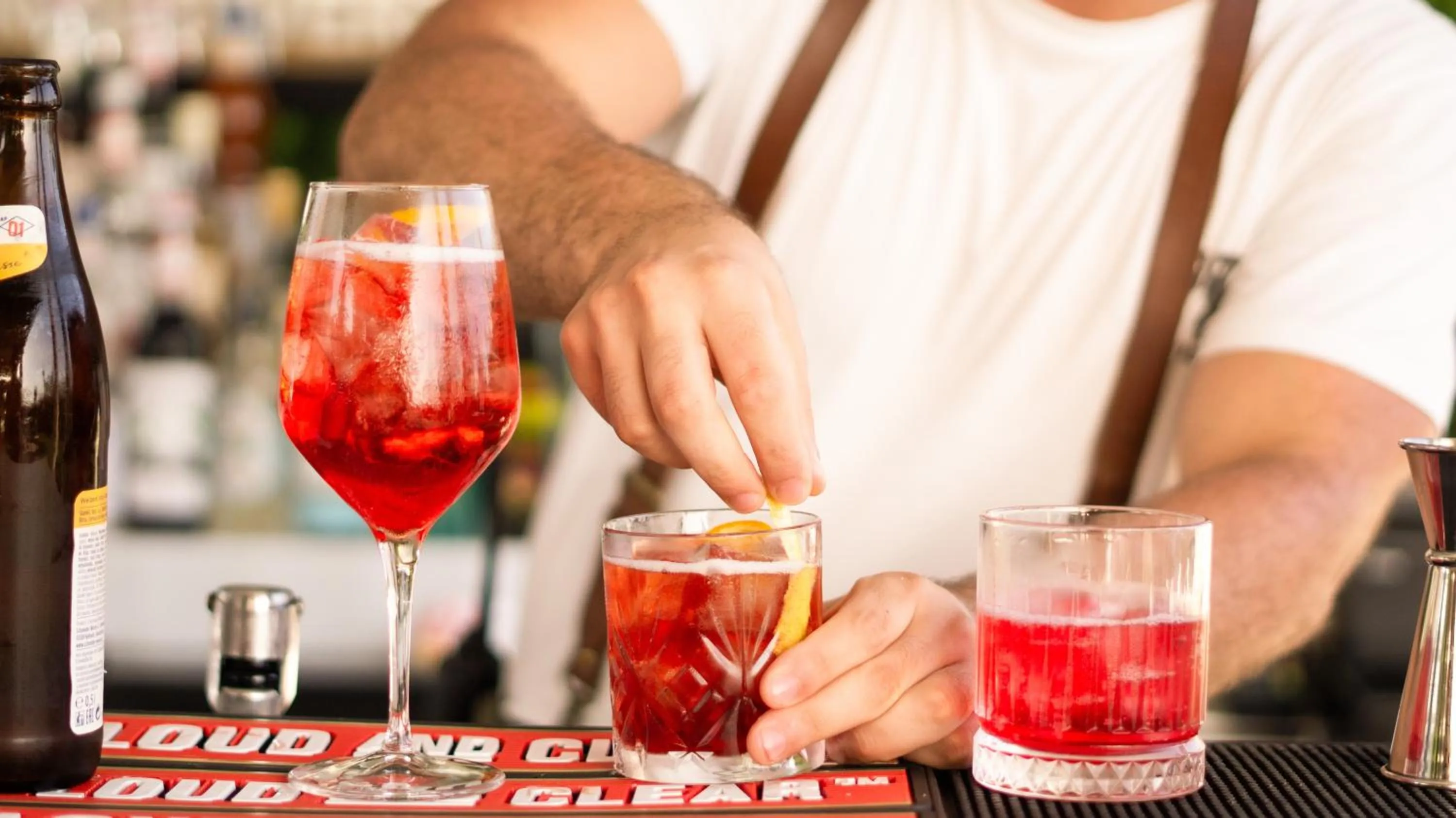 Lounge or bar in Hotel Calanca