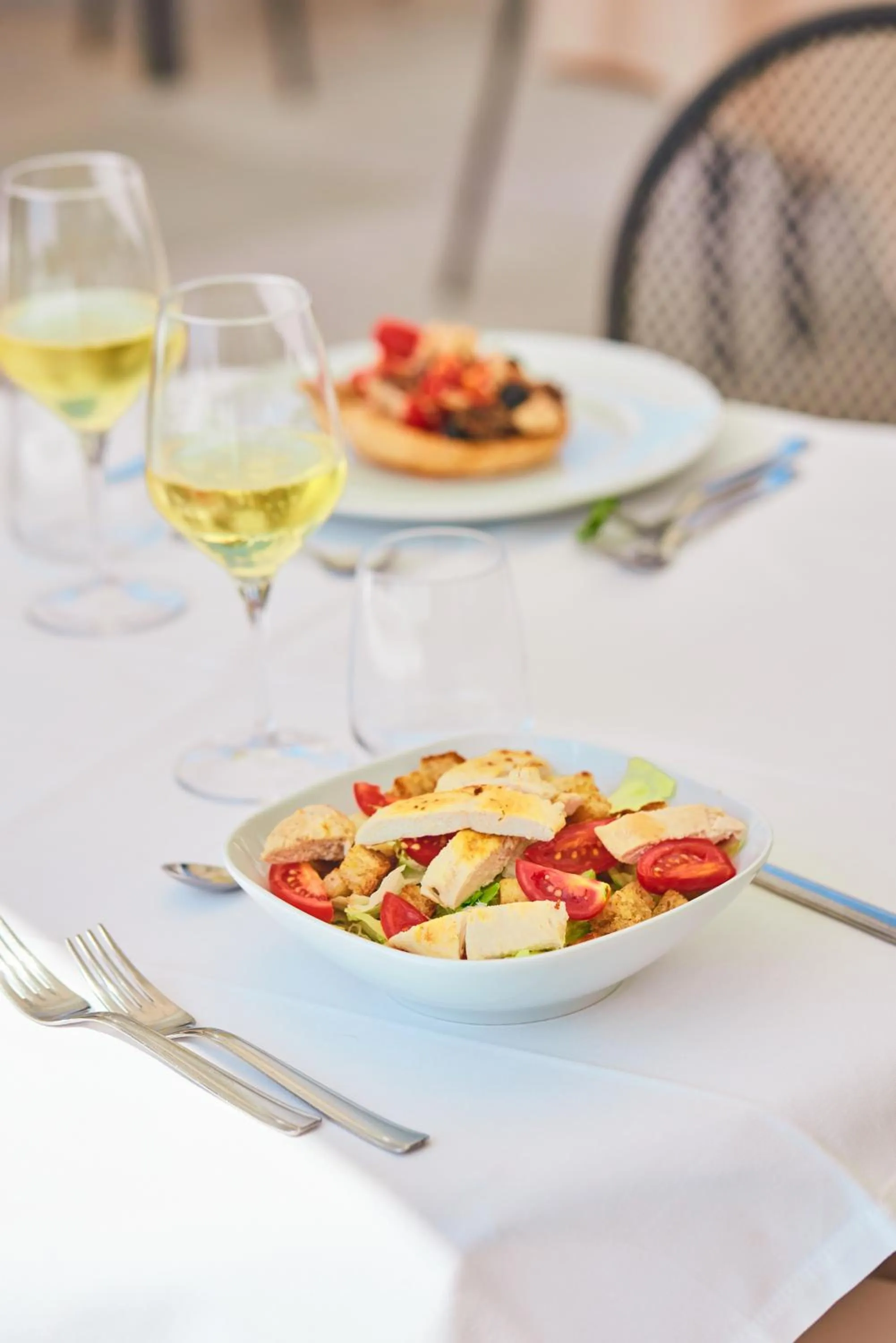 Restaurant/places to eat in Hotel Calanca