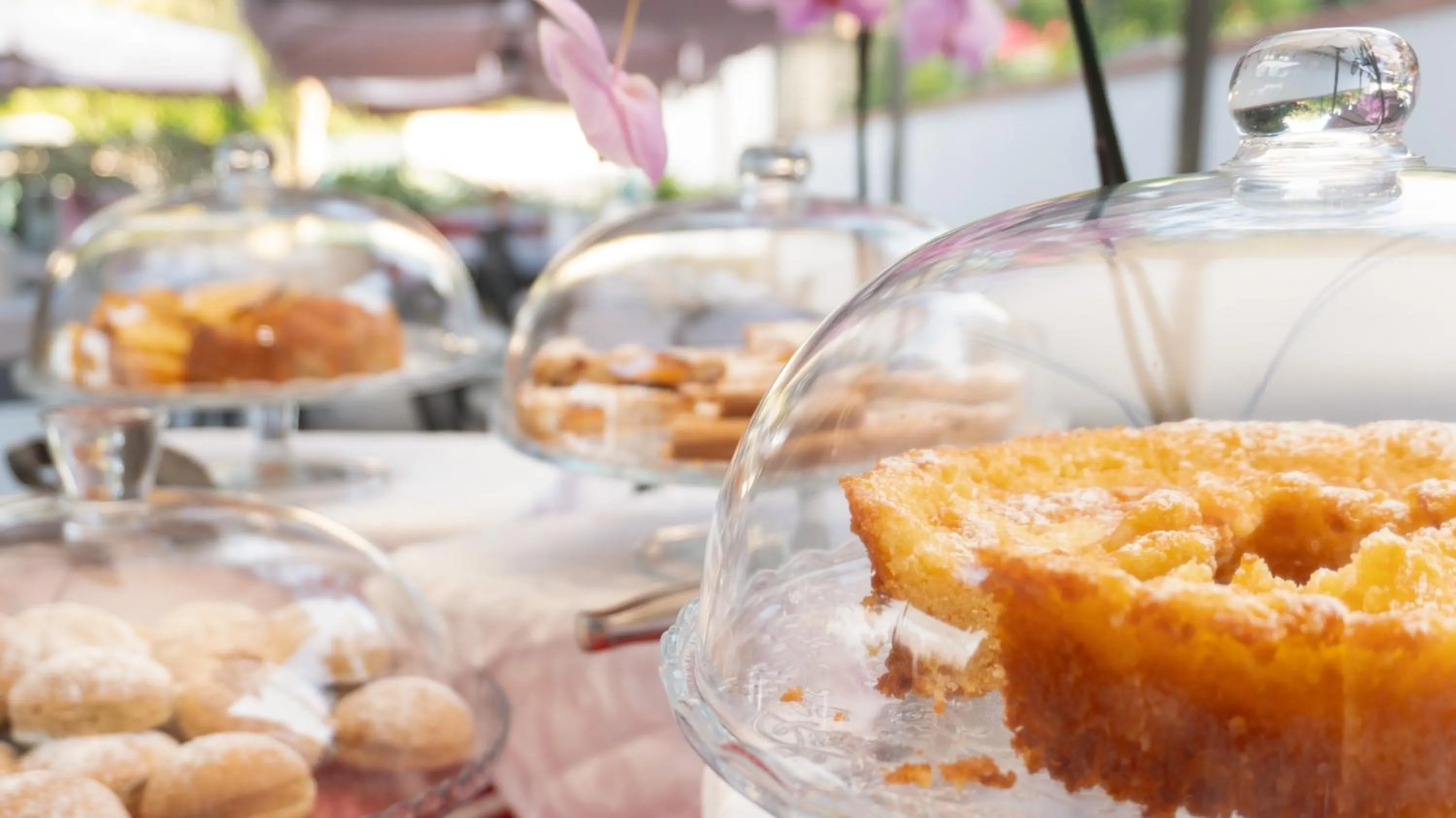 Buffet breakfast in Hotel Calanca