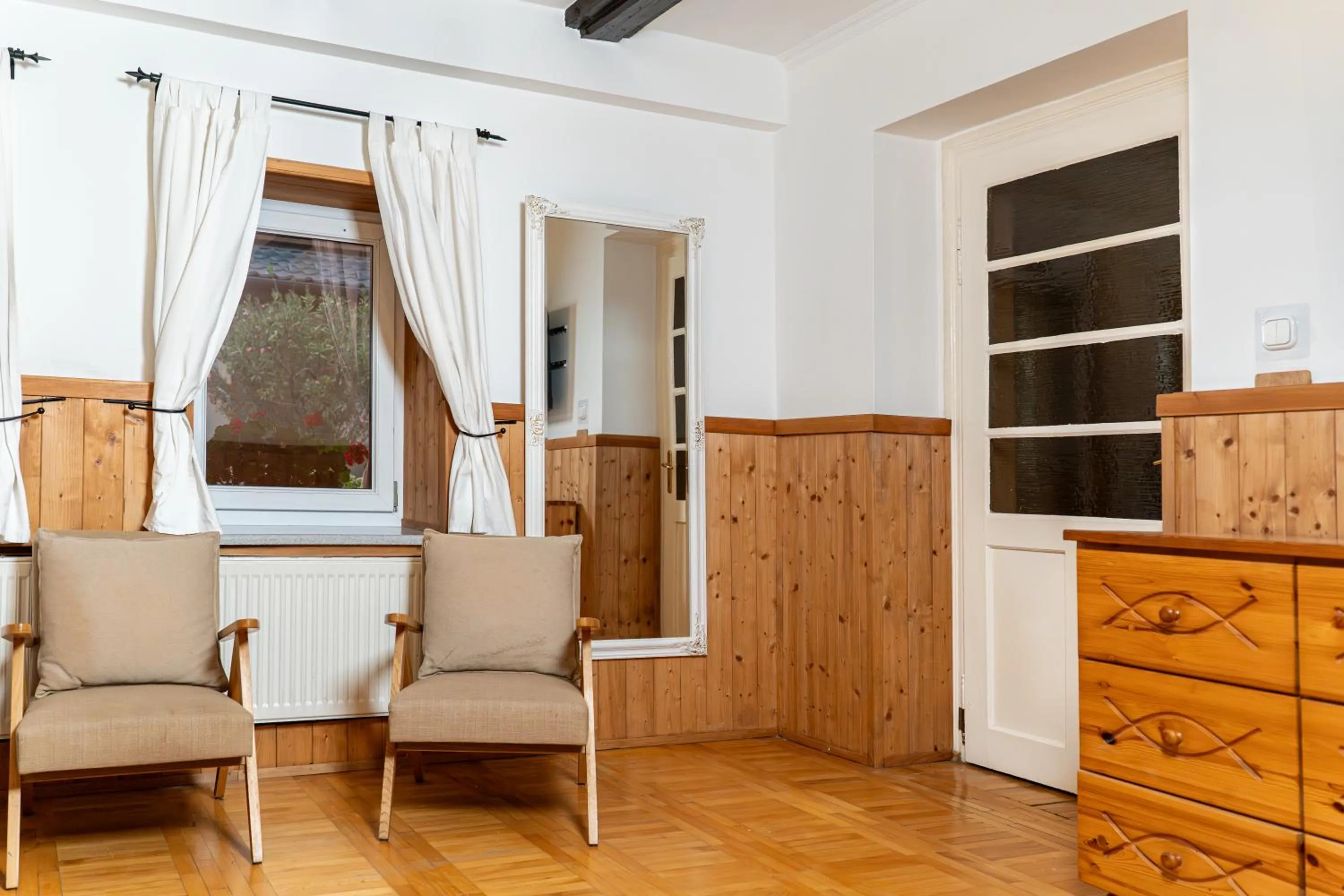 Vadvirág Vendéglő és Fogadó