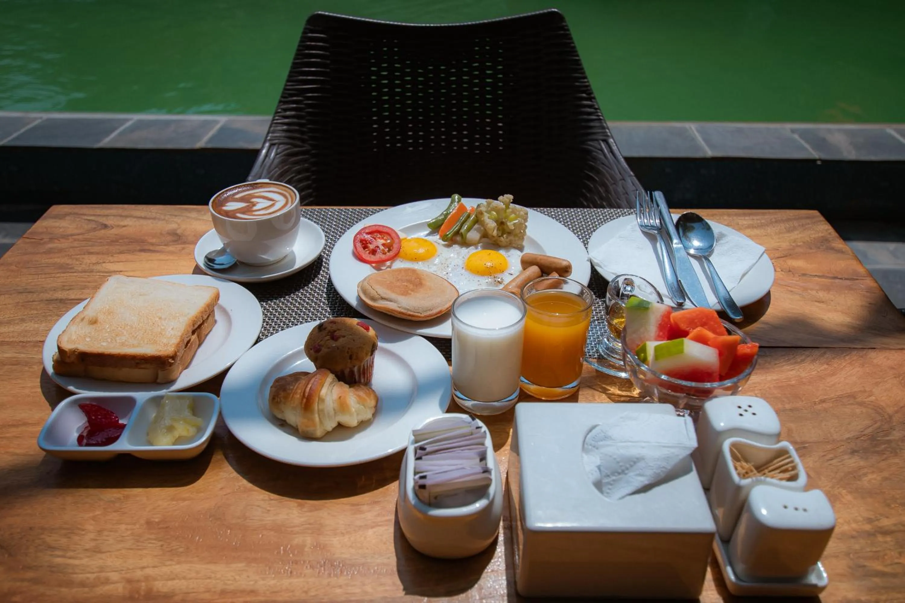 Breakfast in Busy Bee Resort, Pokhara