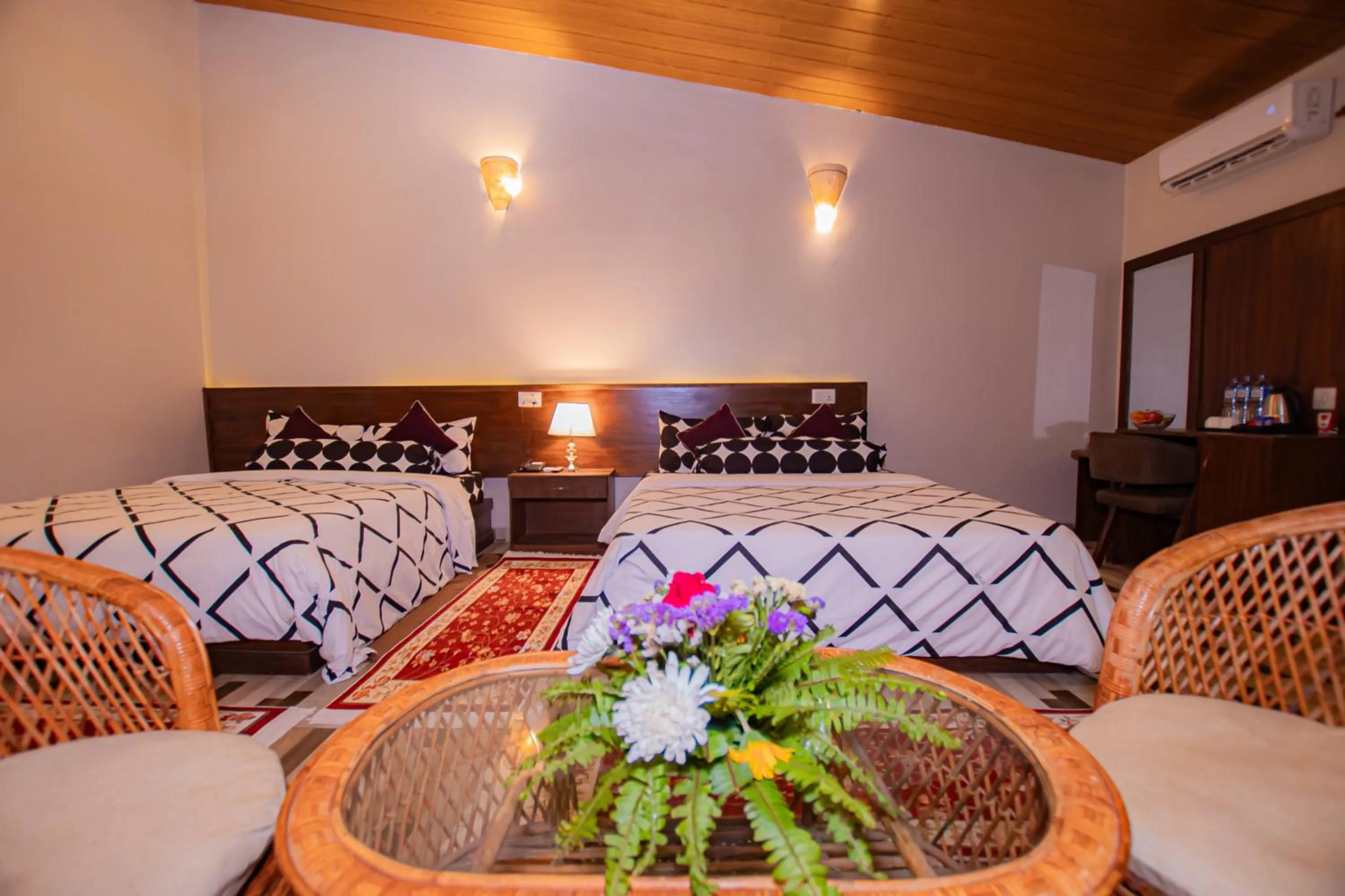 Bed in Busy Bee Resort, Pokhara