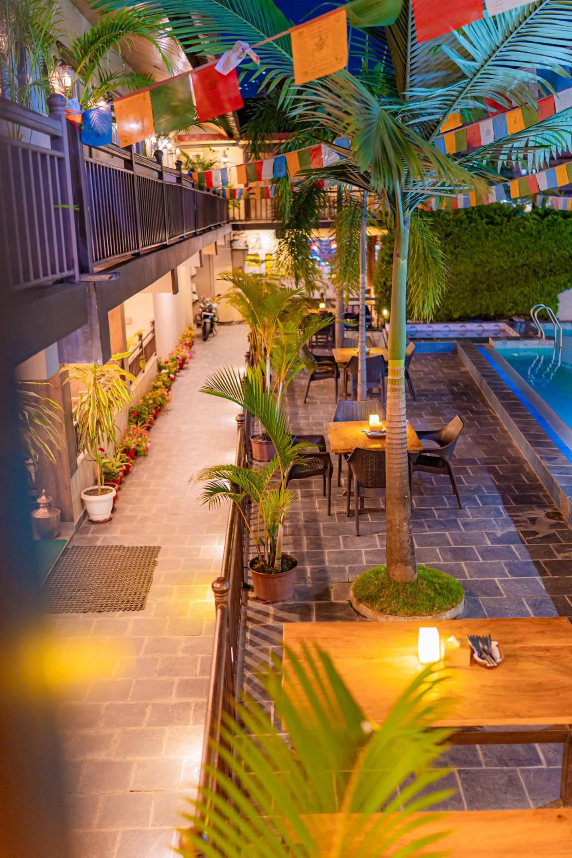 Swimming pool in Busy Bee Resort, Pokhara