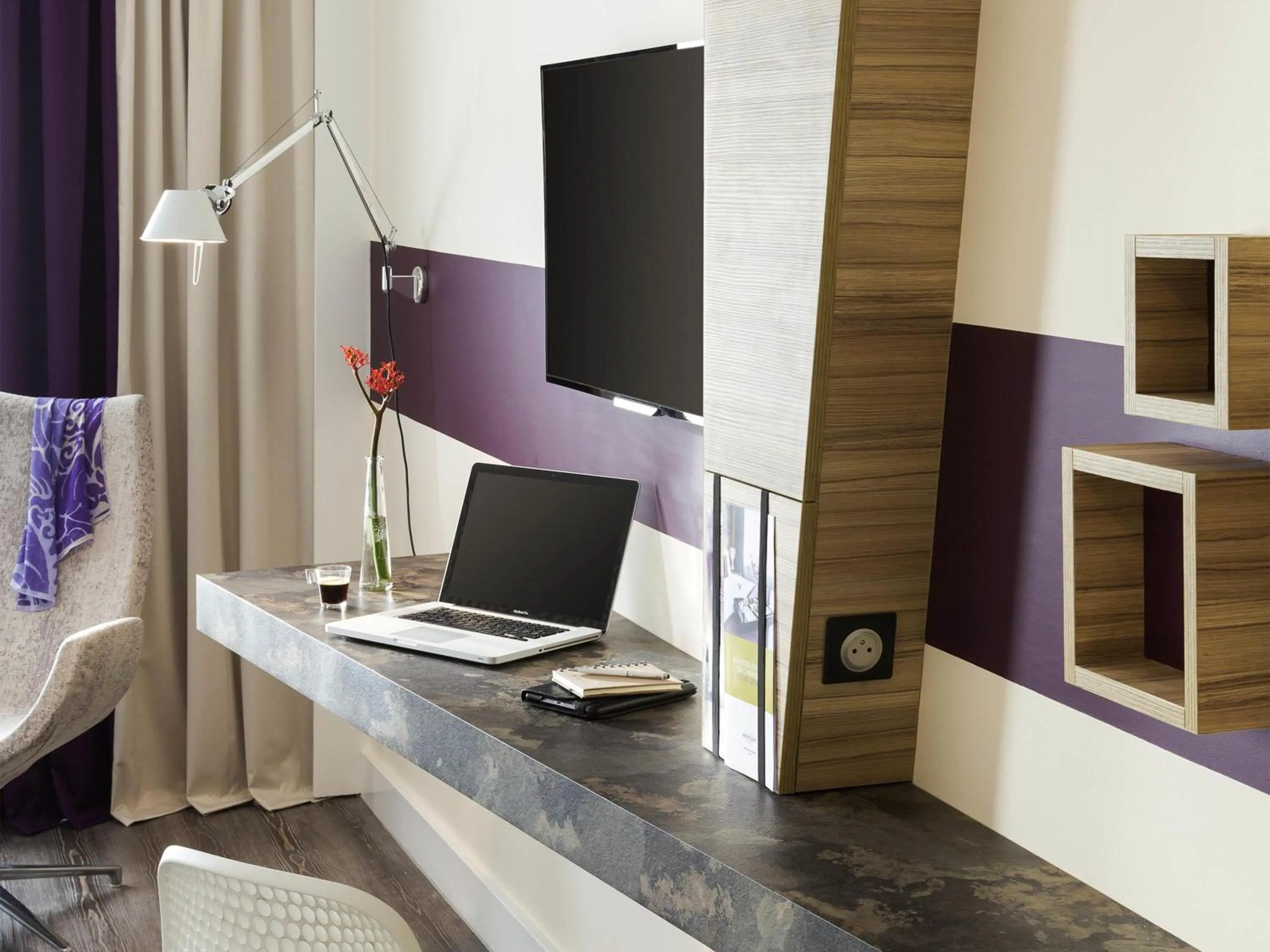 Bedroom in Mercure Paris Orly Rungis Aéroport