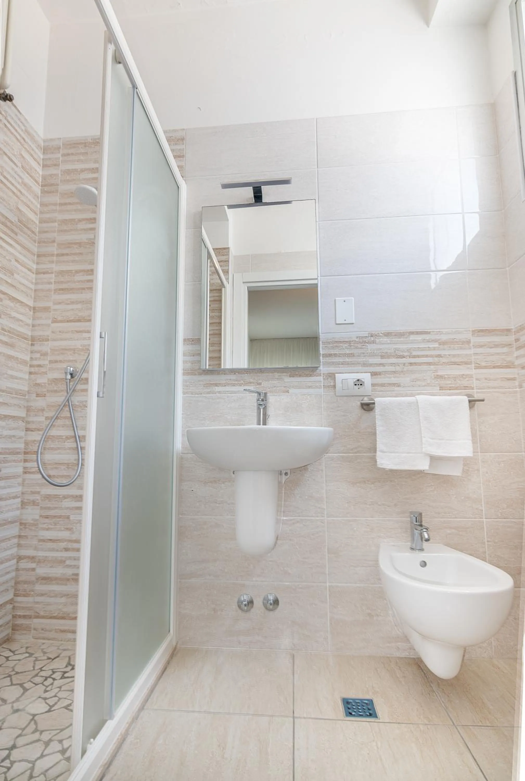 Bathroom in Hotel Santiago