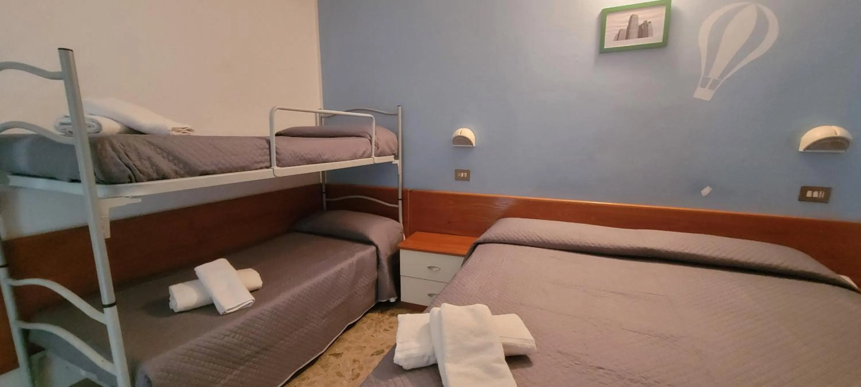 Bed in Hotel Santiago