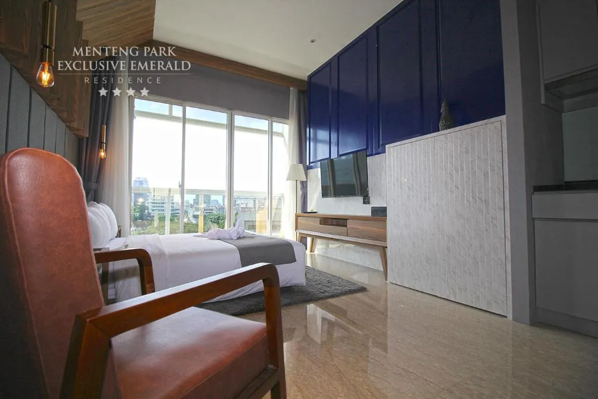 Bed in Menteng Park Exclusive Emerald