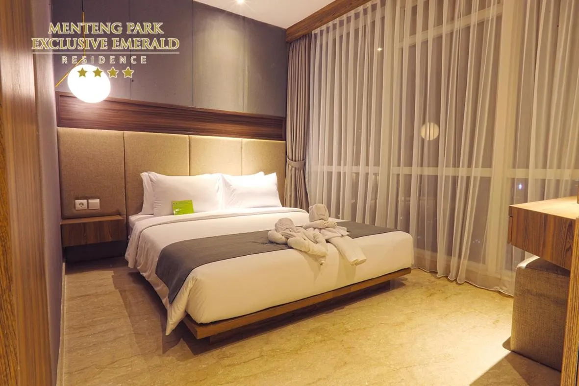 Bed in Menteng Park Exclusive Emerald