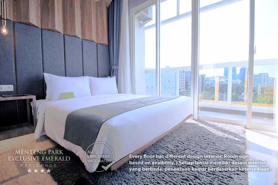 Bed in Menteng Park Exclusive Emerald