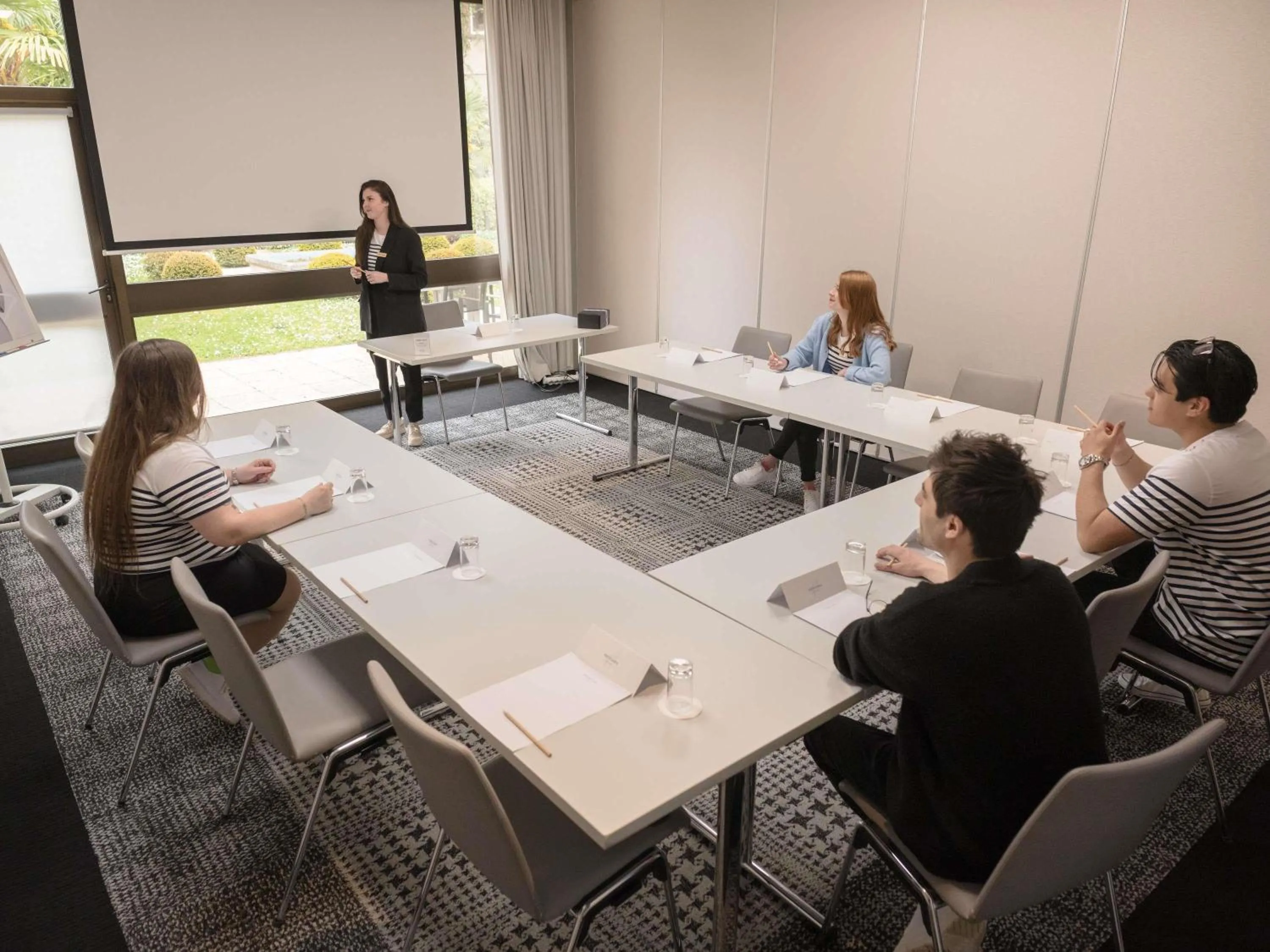 Meeting/conference room in IBIS Port de plaisance