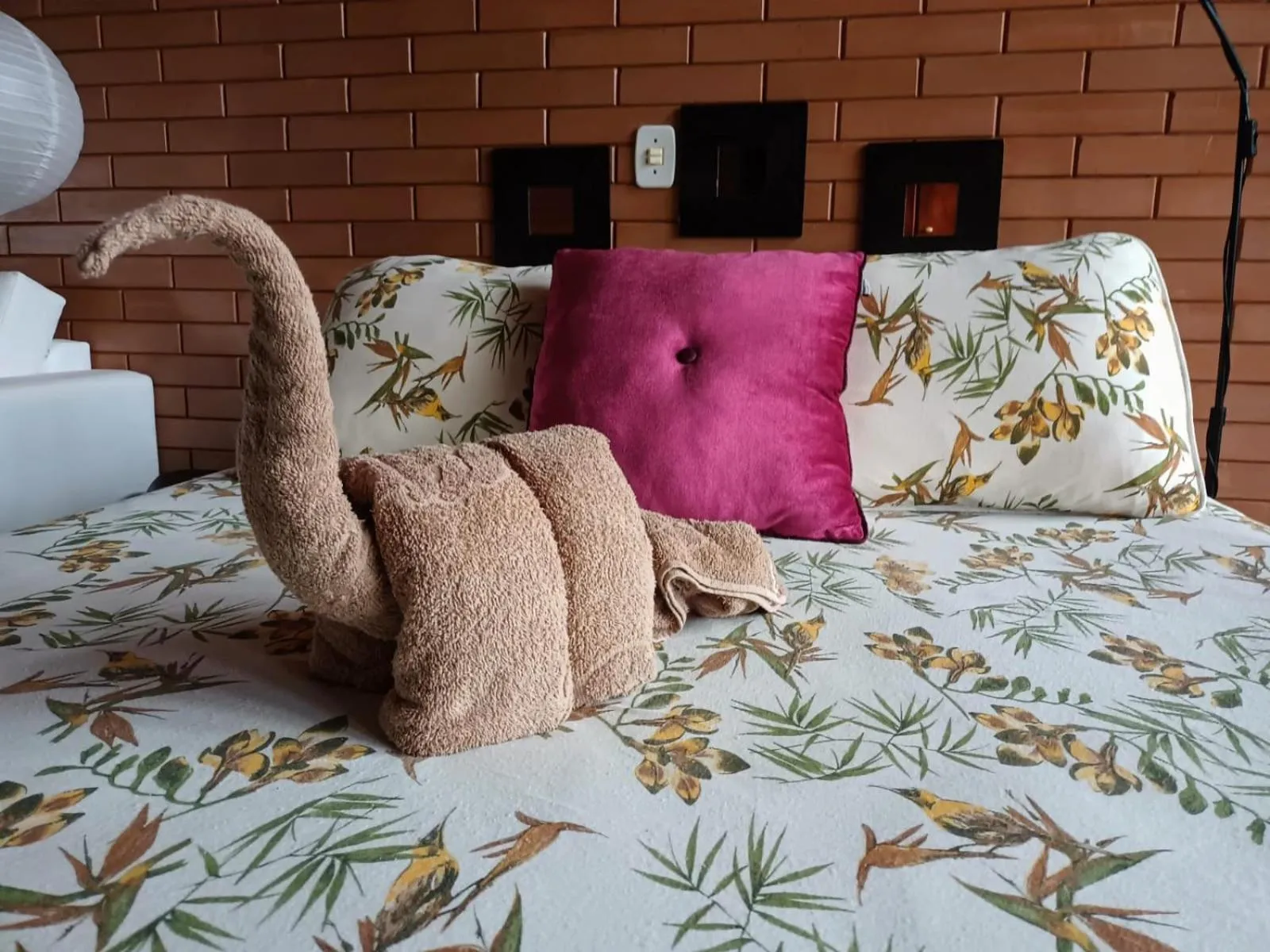 Decorative detail, Bed in EccO Capricornio