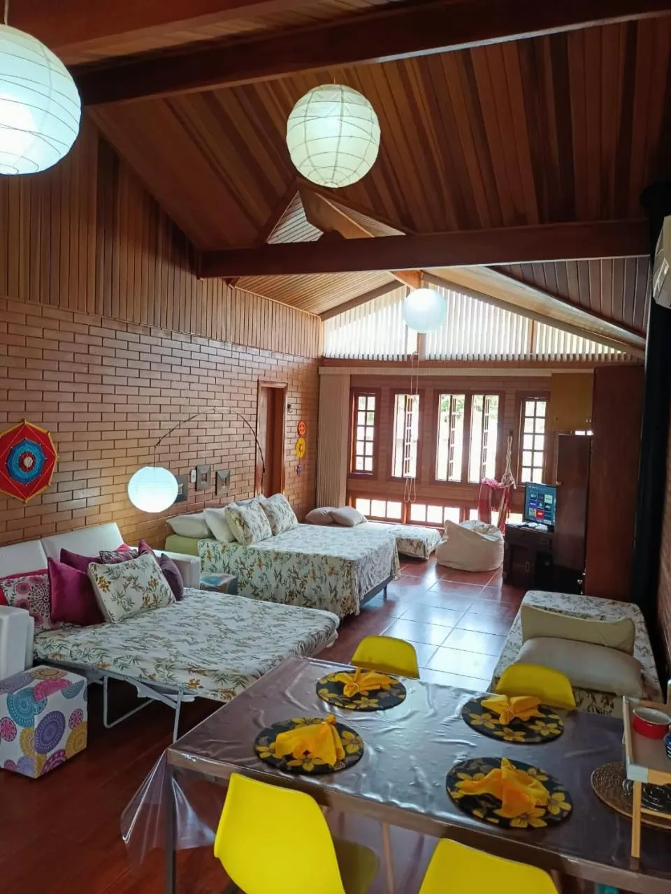 Photo of the whole room, Bed in EccO Capricornio